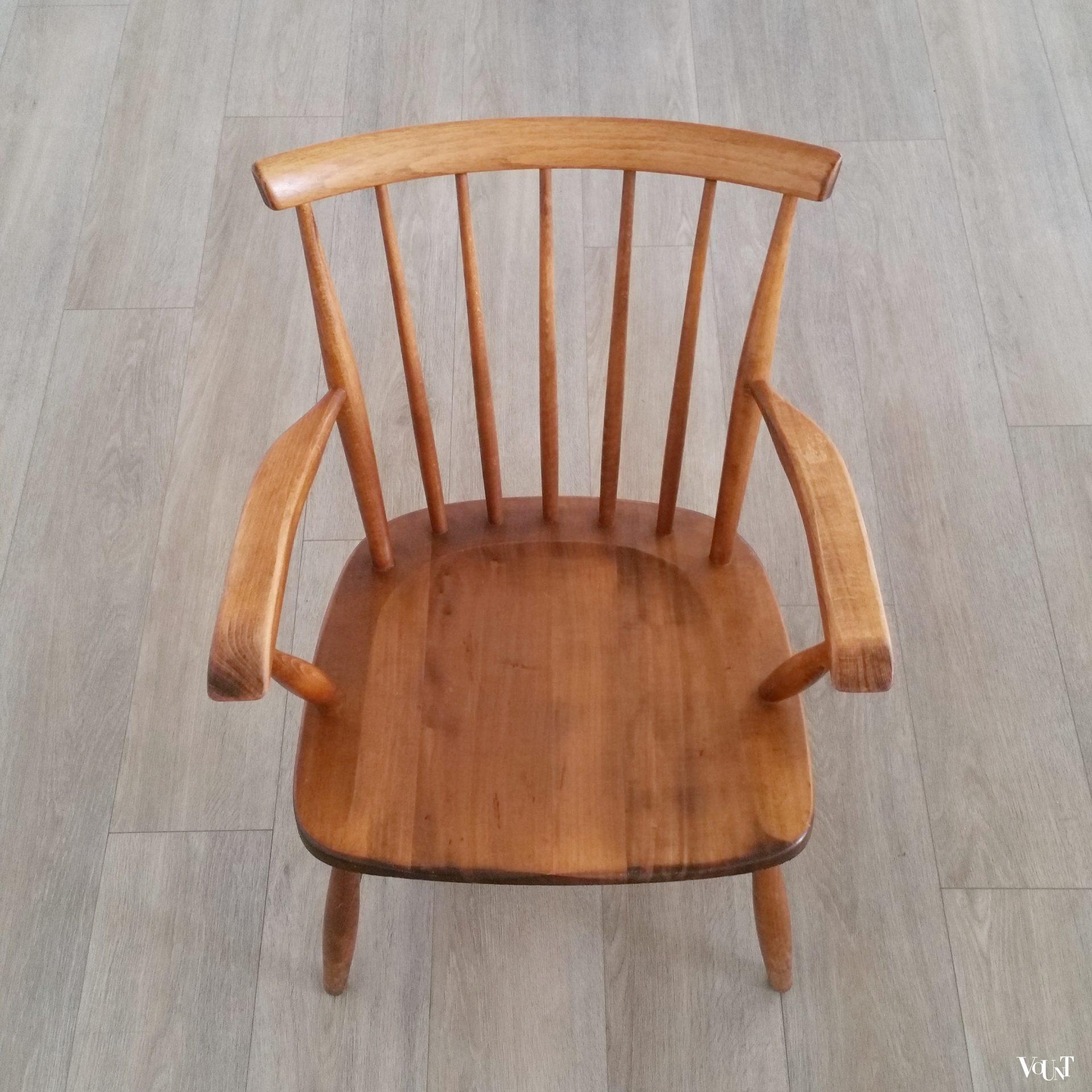 Vintage houten spijlenstoel met armleuningen, jaren '60