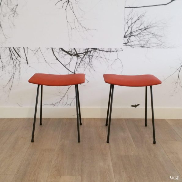 Set van 2 krukken, W.H. Gispen voor Kembo, jaren '50