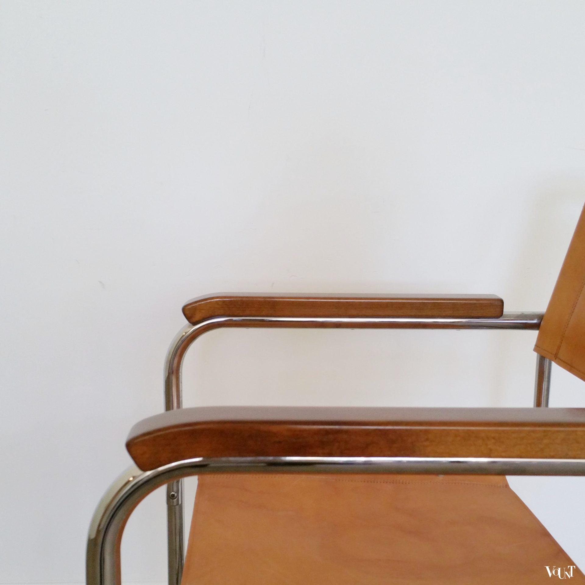 S34 buisframestoel met leren bekleding, Mart Stam voor Thonet, jaren '80