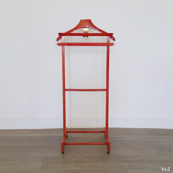 Rode dressboy op wieltjes, jaren '60