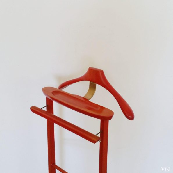 Rode dressboy op wieltjes, jaren '60