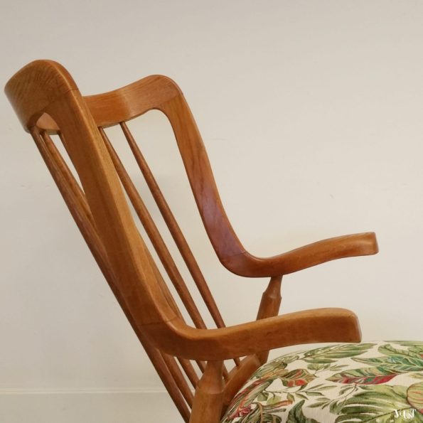 Schommelstoel met botanisch motief, jaren '50