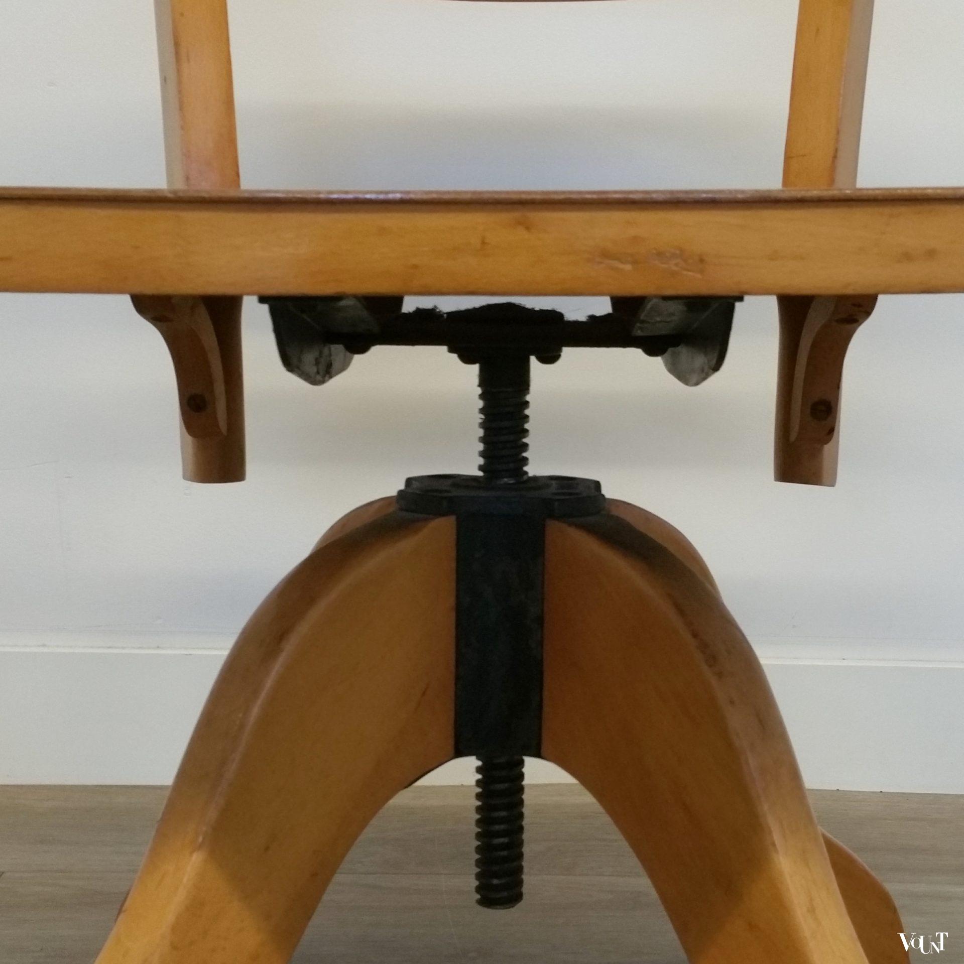 Draaibare en in hoogte verstelbare bureaustoel, Luterma, jaren '20/'30