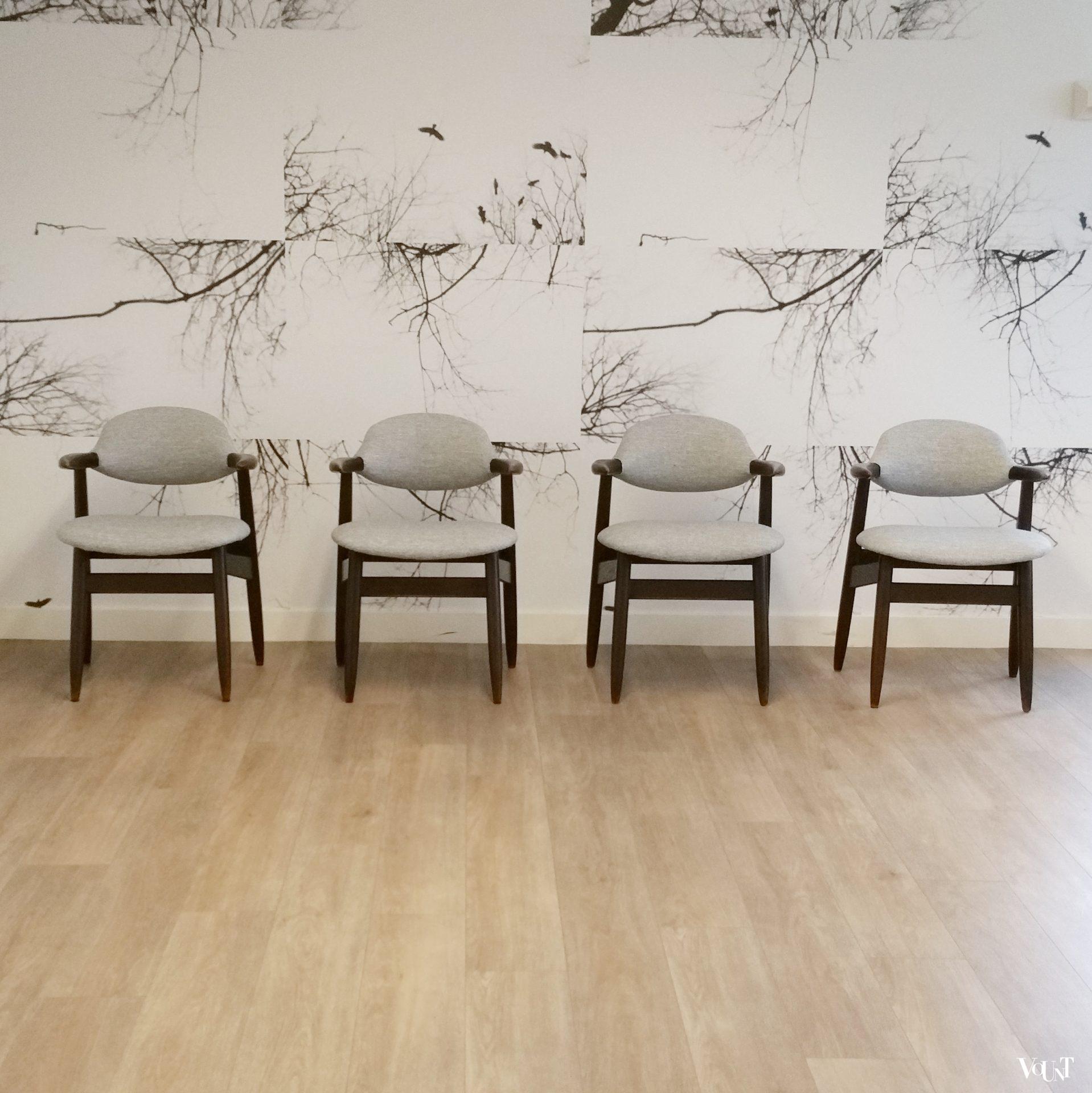 Set van 4 koehoorn stoelen, Tijsseling voor Hulmefa Nieuwe Pekela, jaren '60 (nieuwe bekleding)