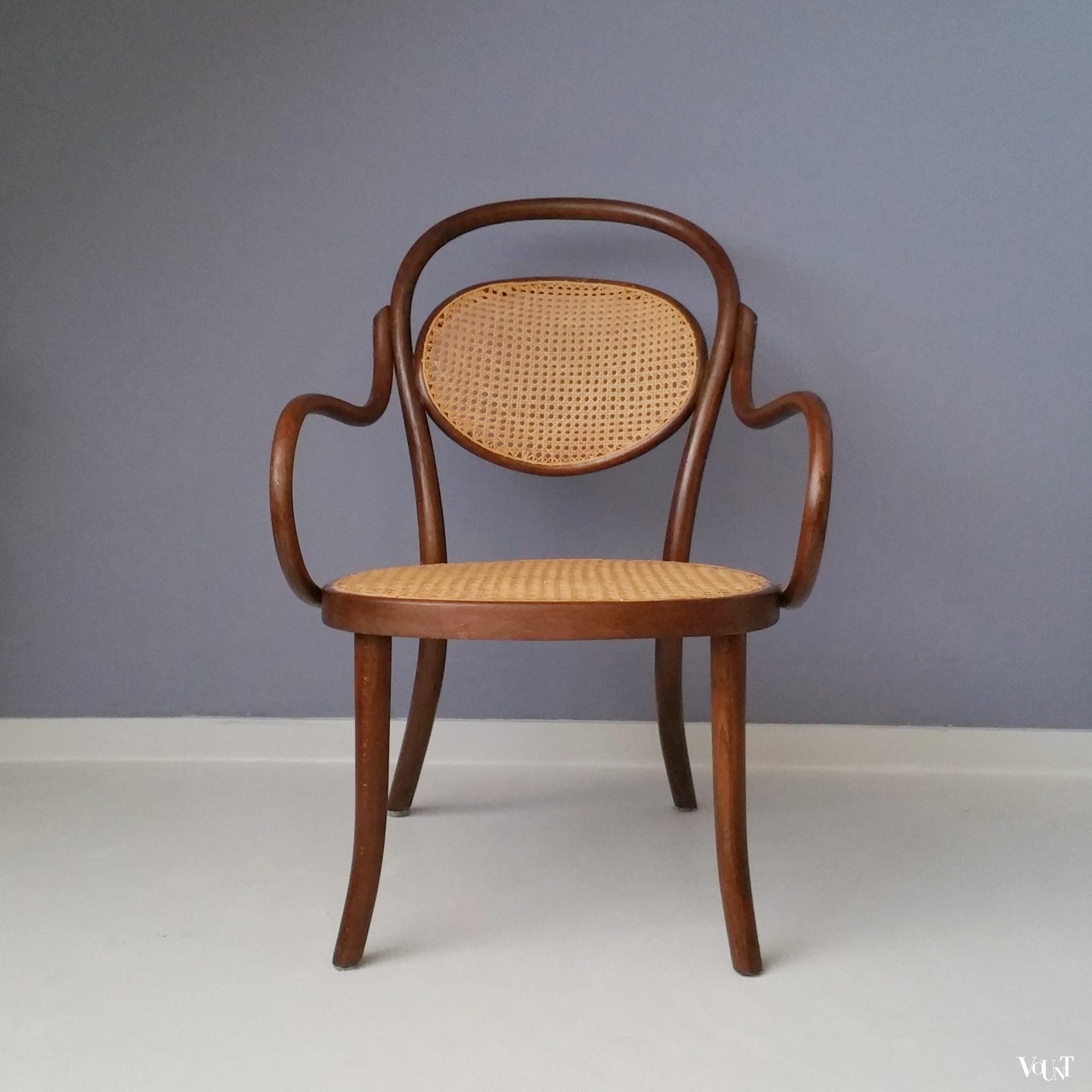 "Ammen-Fauteuil" / voedsterstoel, rond 1930