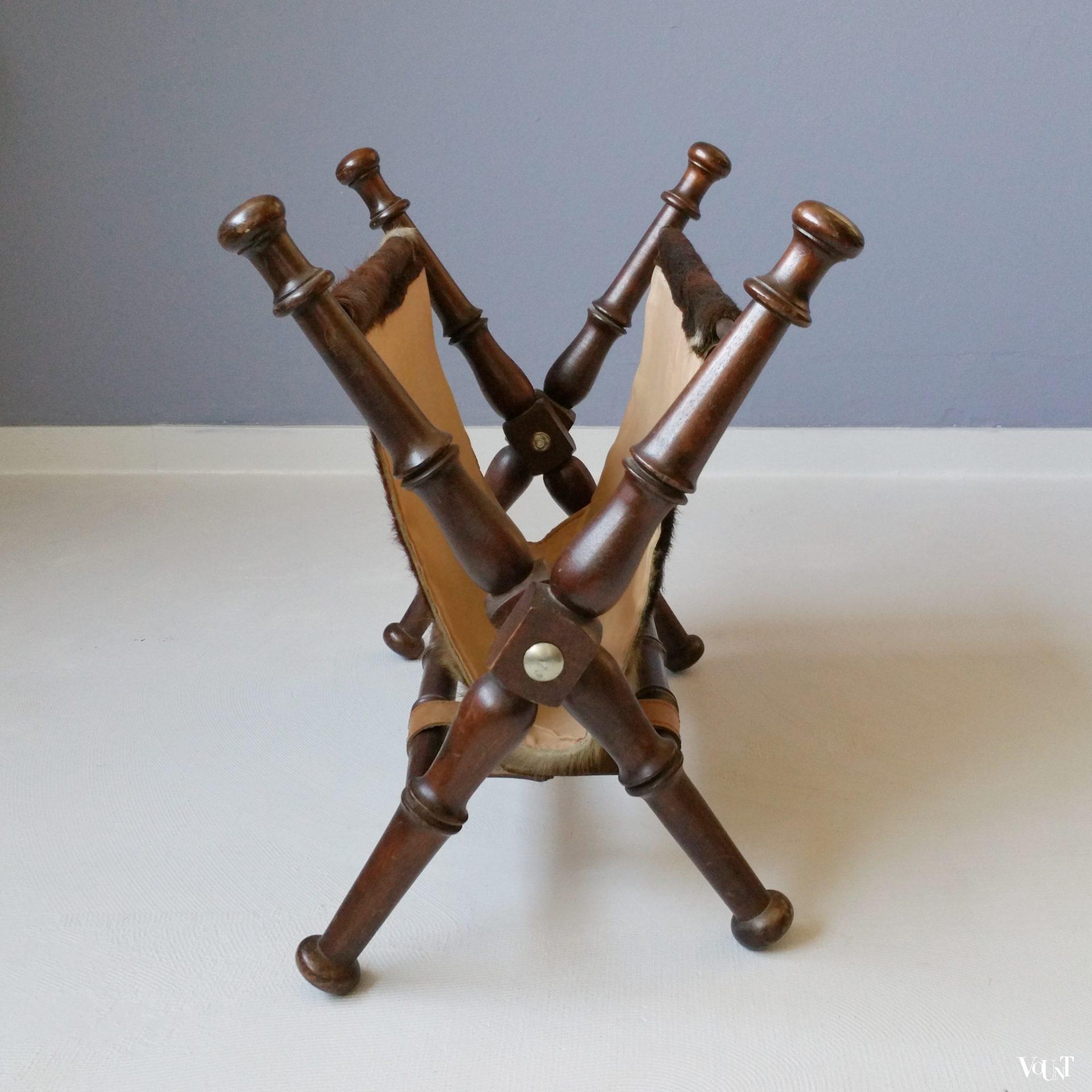 Vintage lectuurhouder met koeienhuid, jaren '70