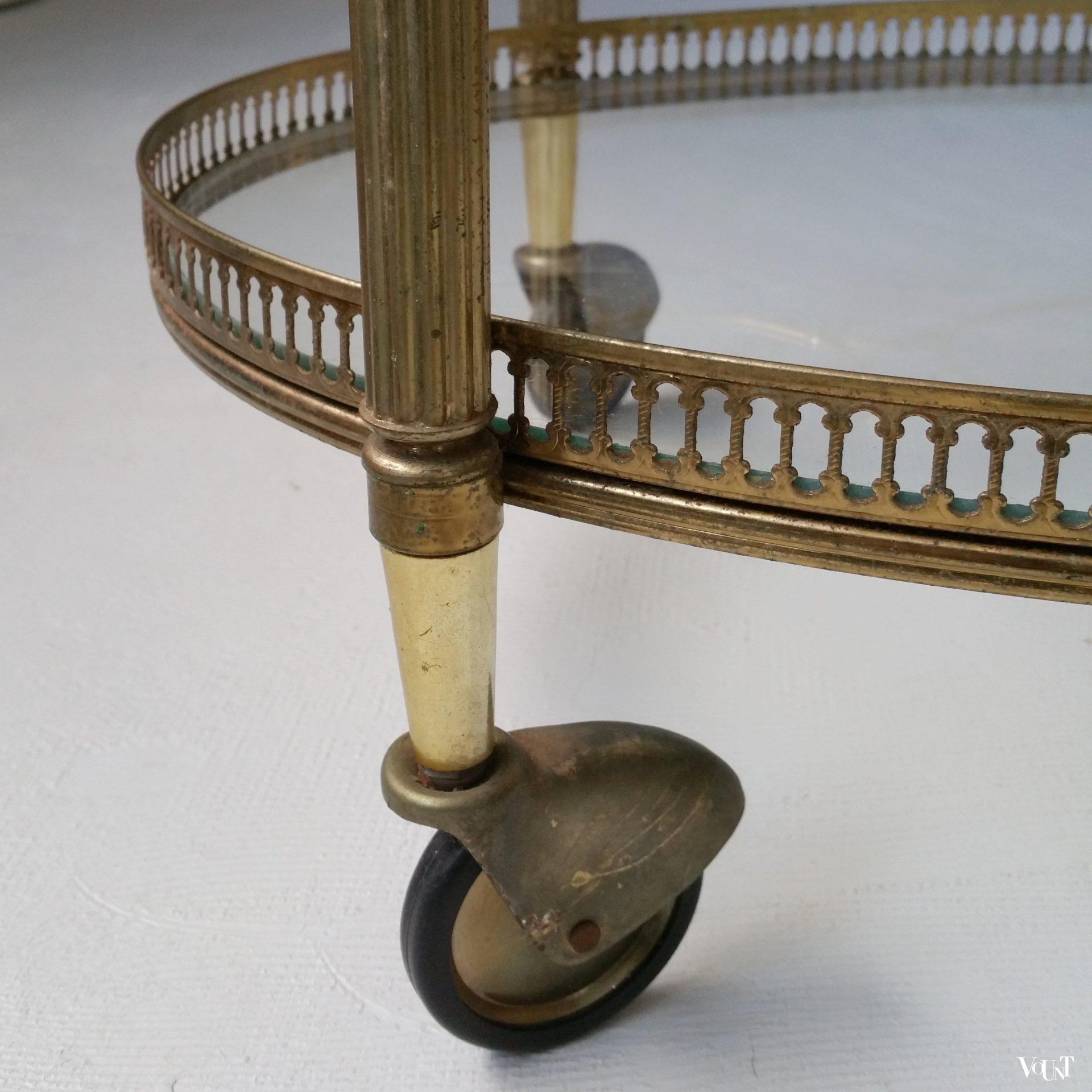 Ovale messing trolley / bar cart met glasplaten, jaren '60