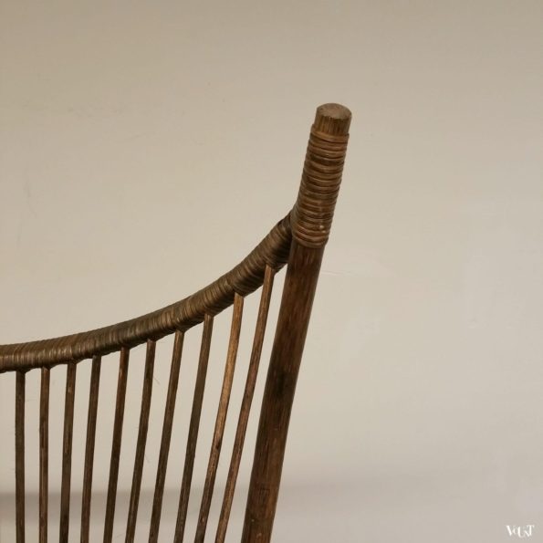 Vintage bruine rotanstoel met hoge rug, jaren '60