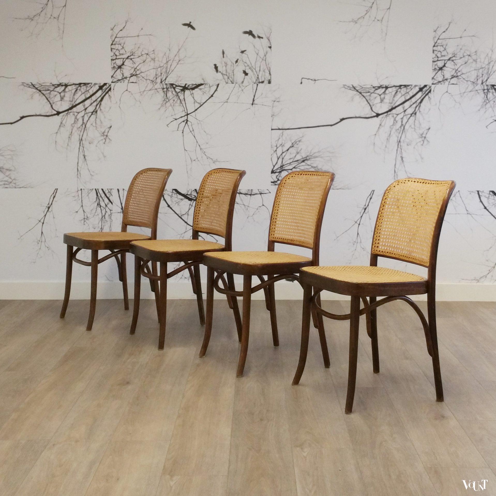 Praag of 811 stoel, FMG, jaren '60