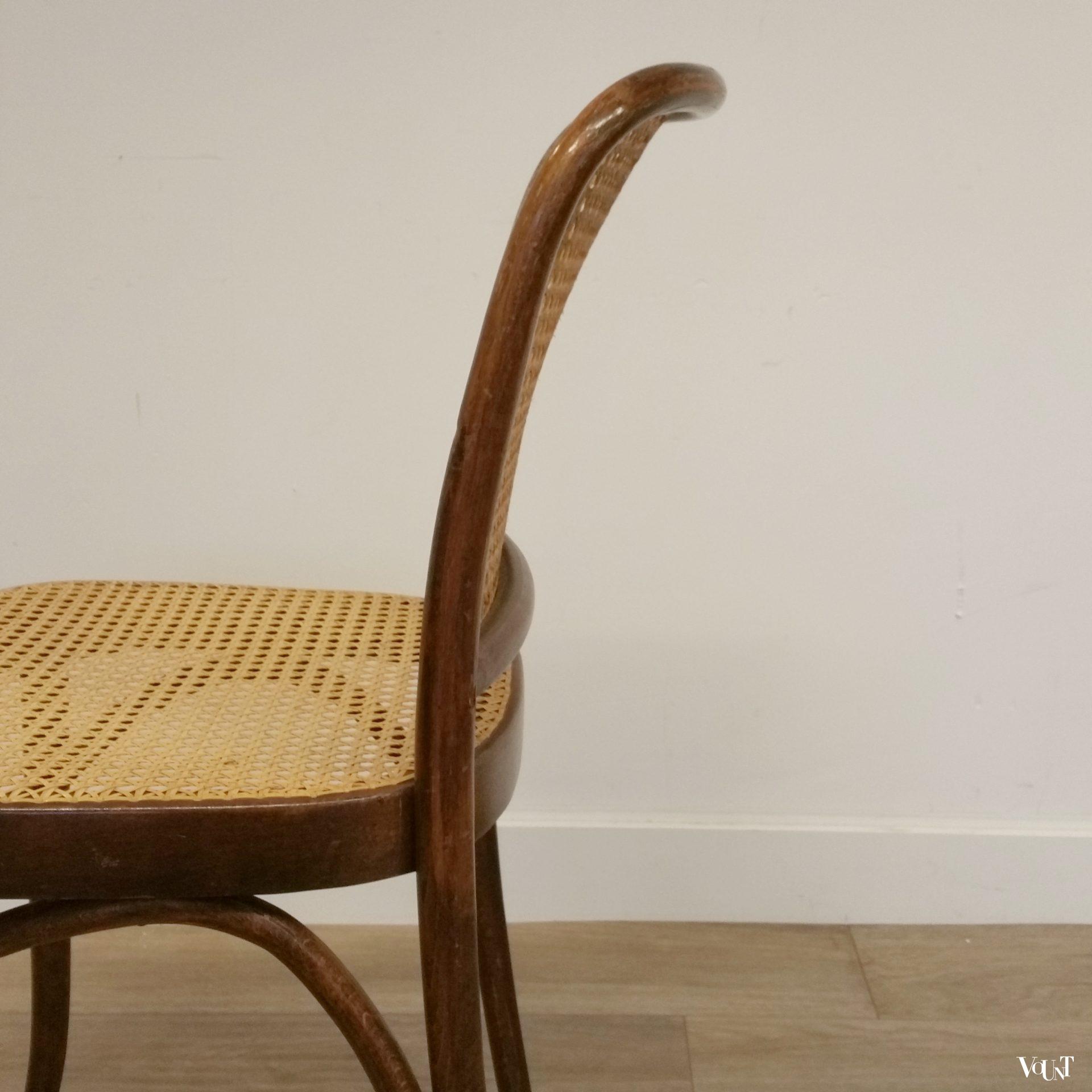 Praag of 811 stoel, FMG, jaren '60