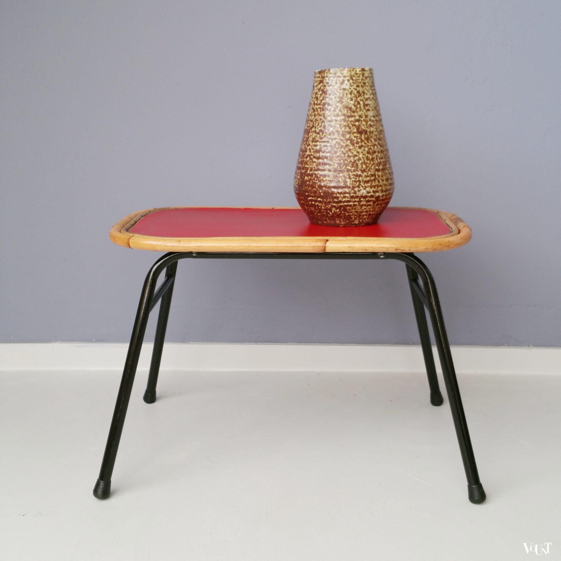 Rotan bijzettafeltje met metalen frame, jaren '50