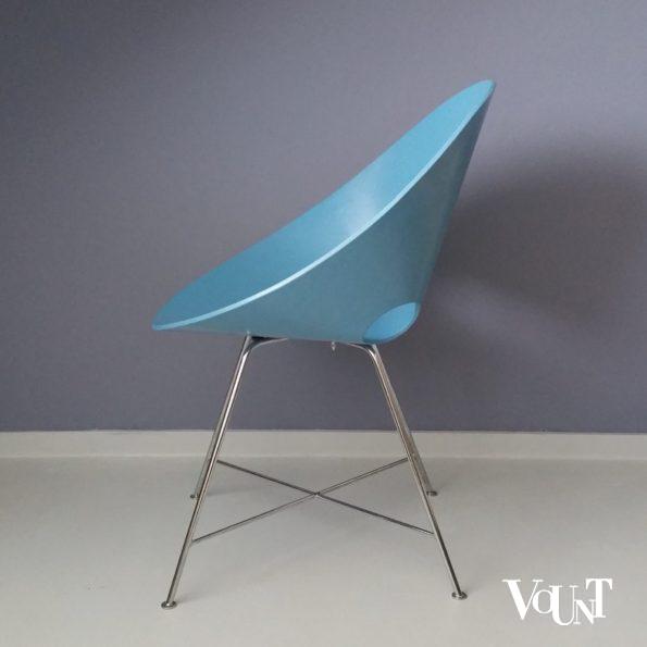 Stoel ST 664, Edelhardt (Eddie) Harlis voor Thonet, heruitgave jaren '90 (blauw)