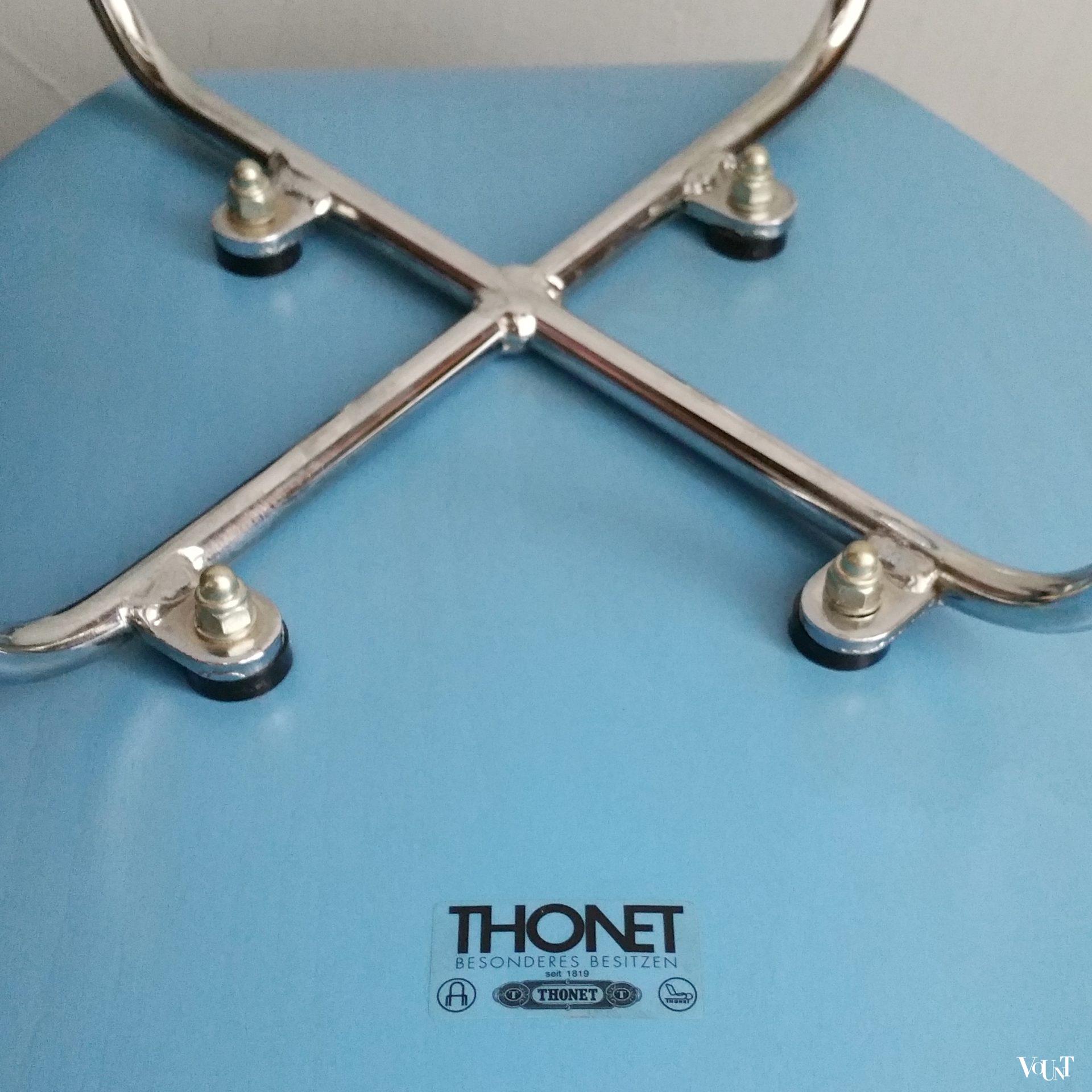 Stoel ST 664, Edelhardt (Eddie) Harlis voor Thonet, heruitgave jaren '90 (blauw)