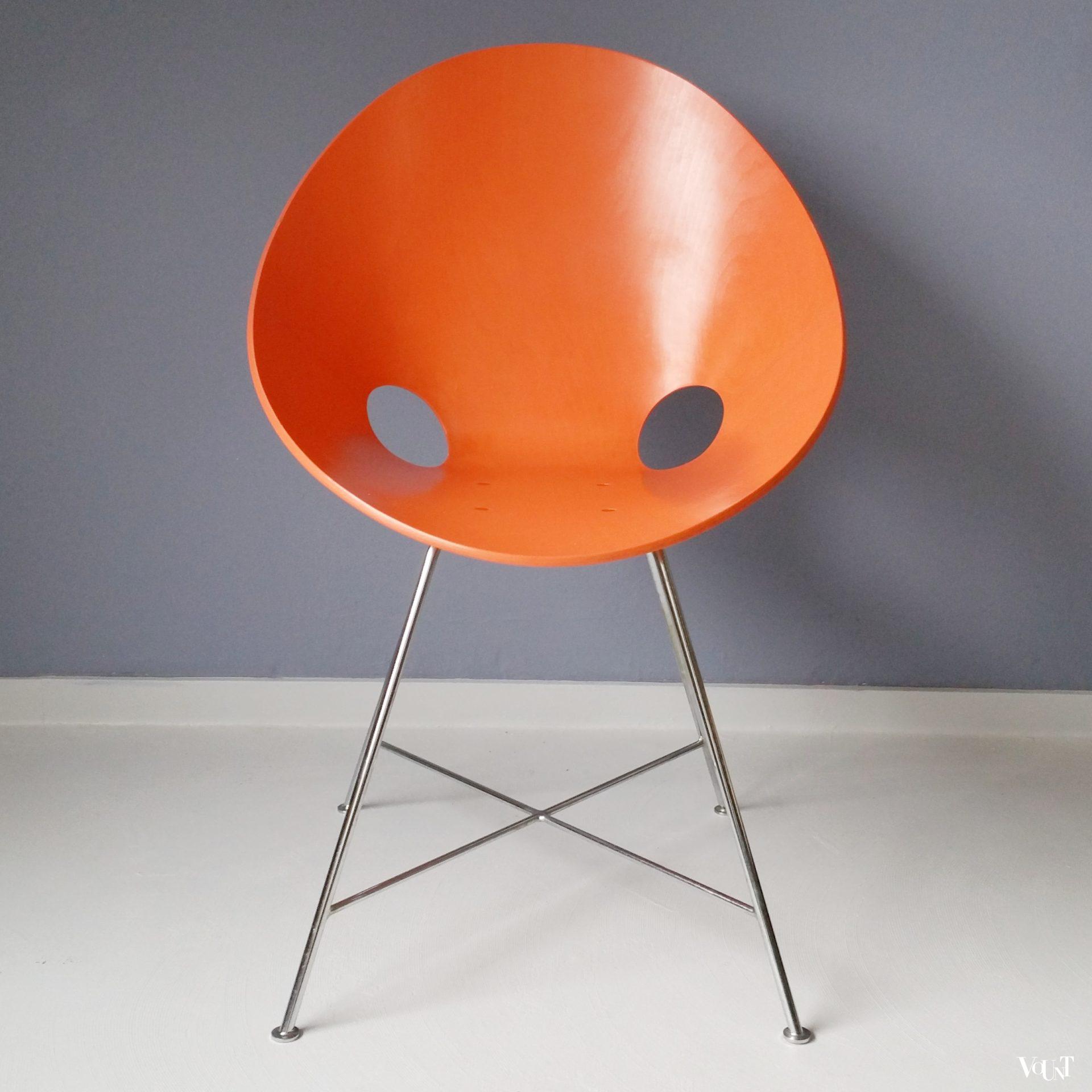 Stoel ST 664, Edelhardt (Eddie) Harlis voor Thonet, heruitgave jaren '90 (blauw)