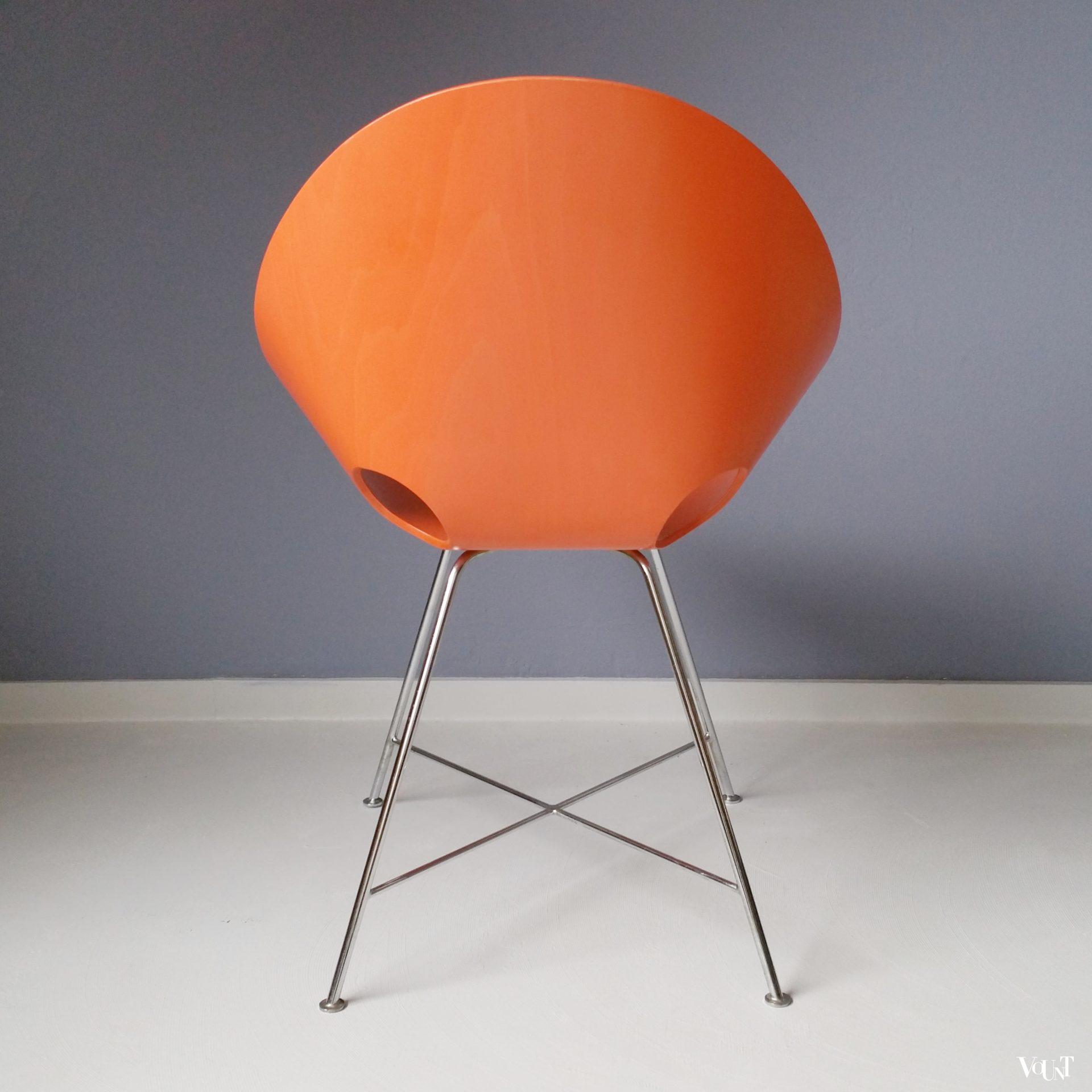 Stoel ST 664, Edelhardt (Eddie) Harlis voor Thonet, heruitgave jaren '90 (oranje)