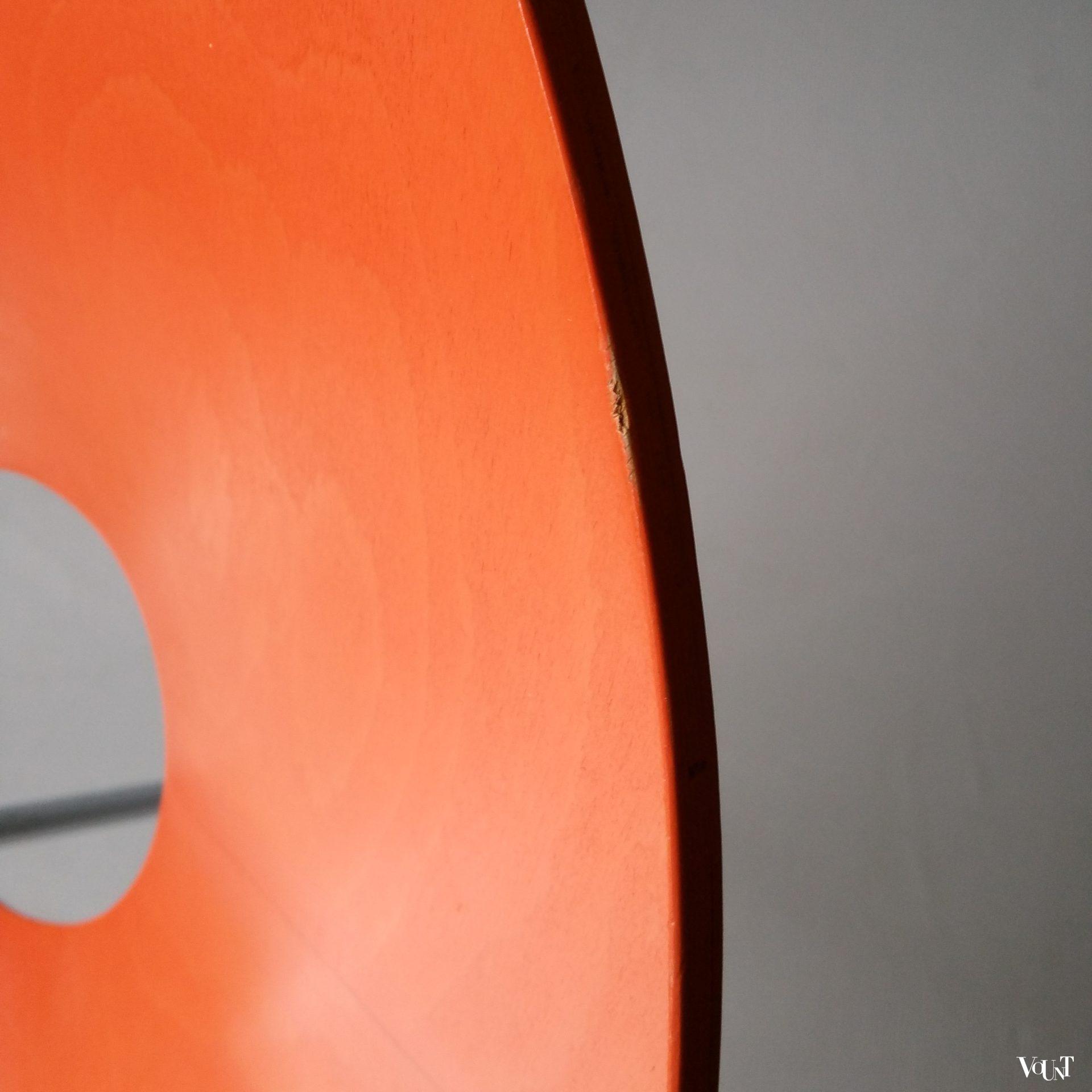 Stoel ST 664, Edelhardt (Eddie) Harlis voor Thonet, heruitgave jaren '90 (oranje)