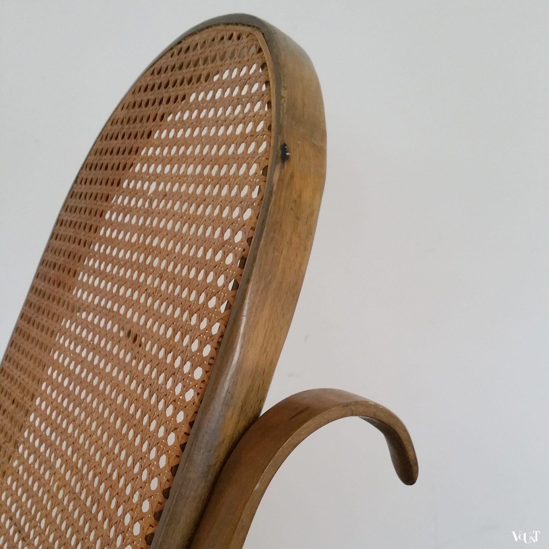 Schommelstoel hout en rotan, Valenti, jaren '60