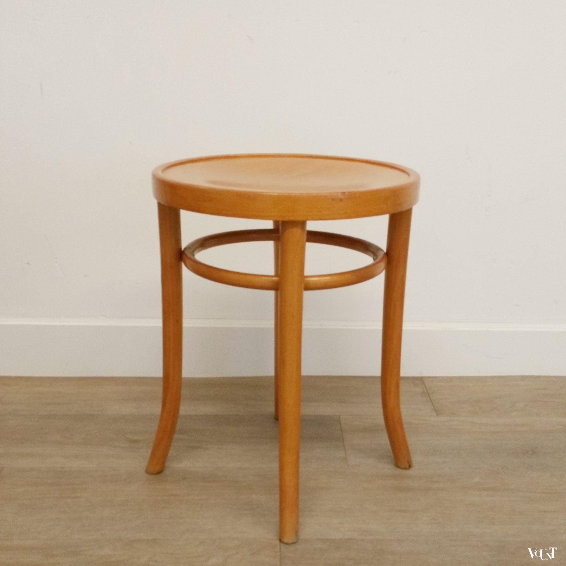 Set van 4 beukenhouten bentwood krukken, Ligna, jaren '60