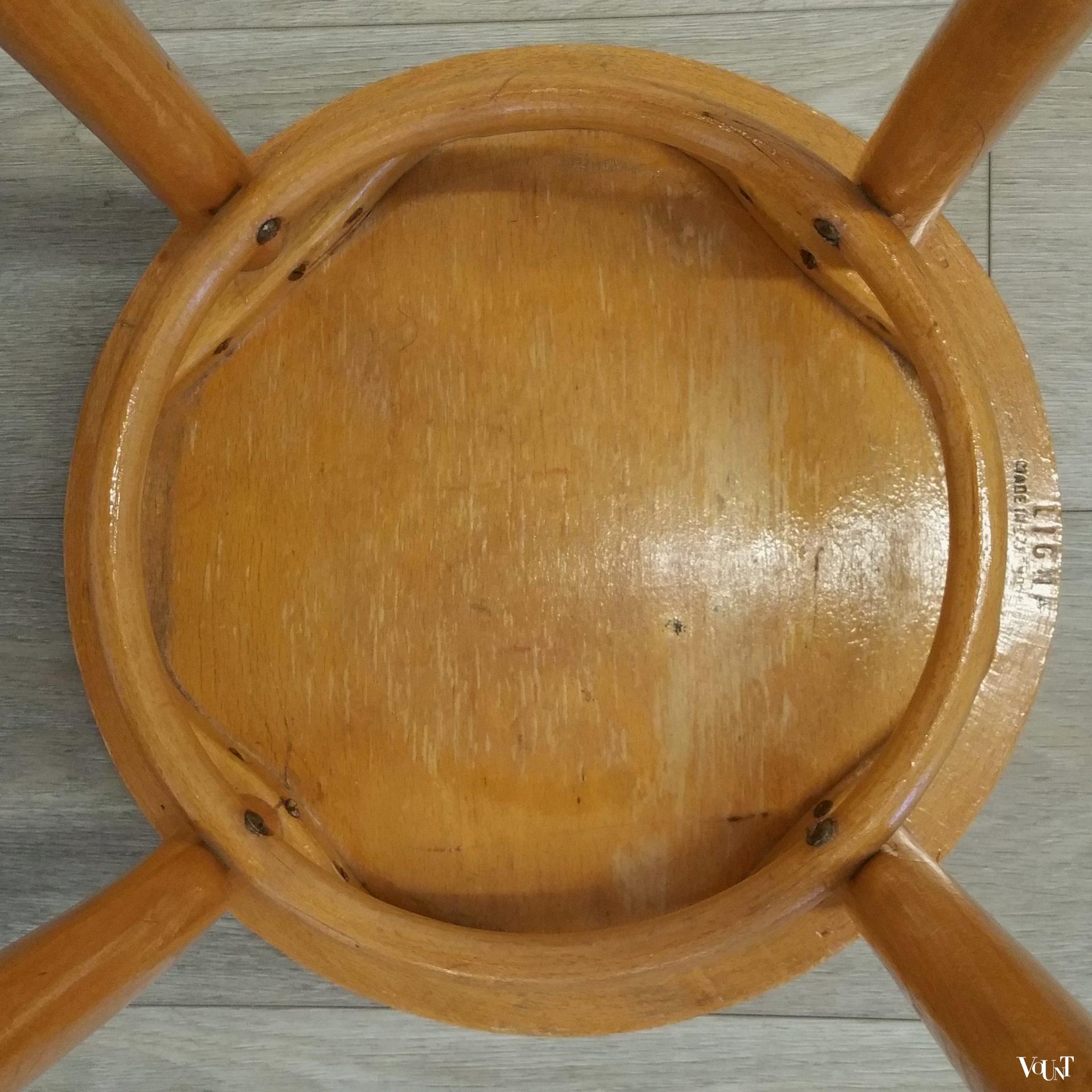 Set van 4 beukenhouten bentwood krukken, Ligna, jaren '60