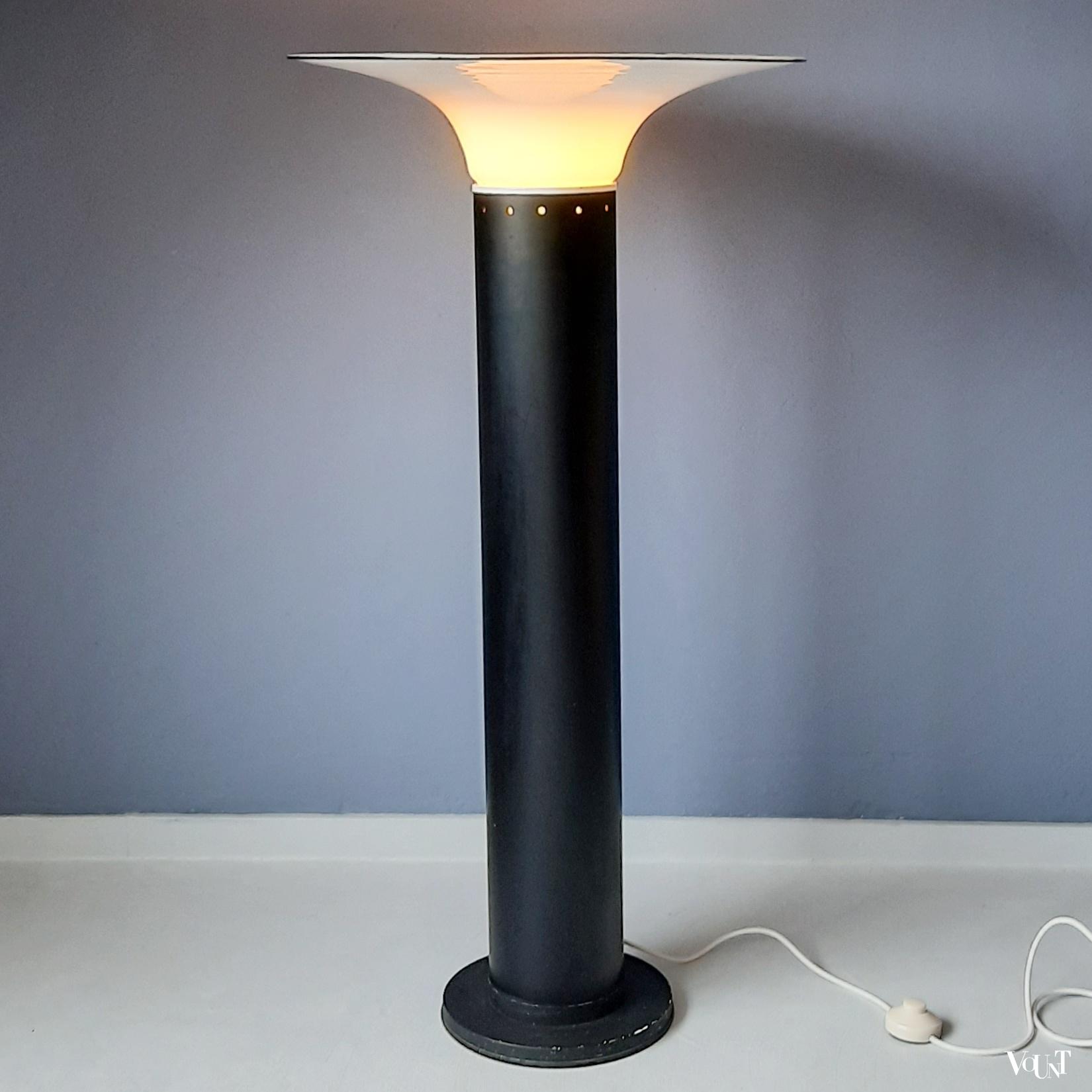 Vintage uplight / vloerlamp met glazen schaal, jaren '70