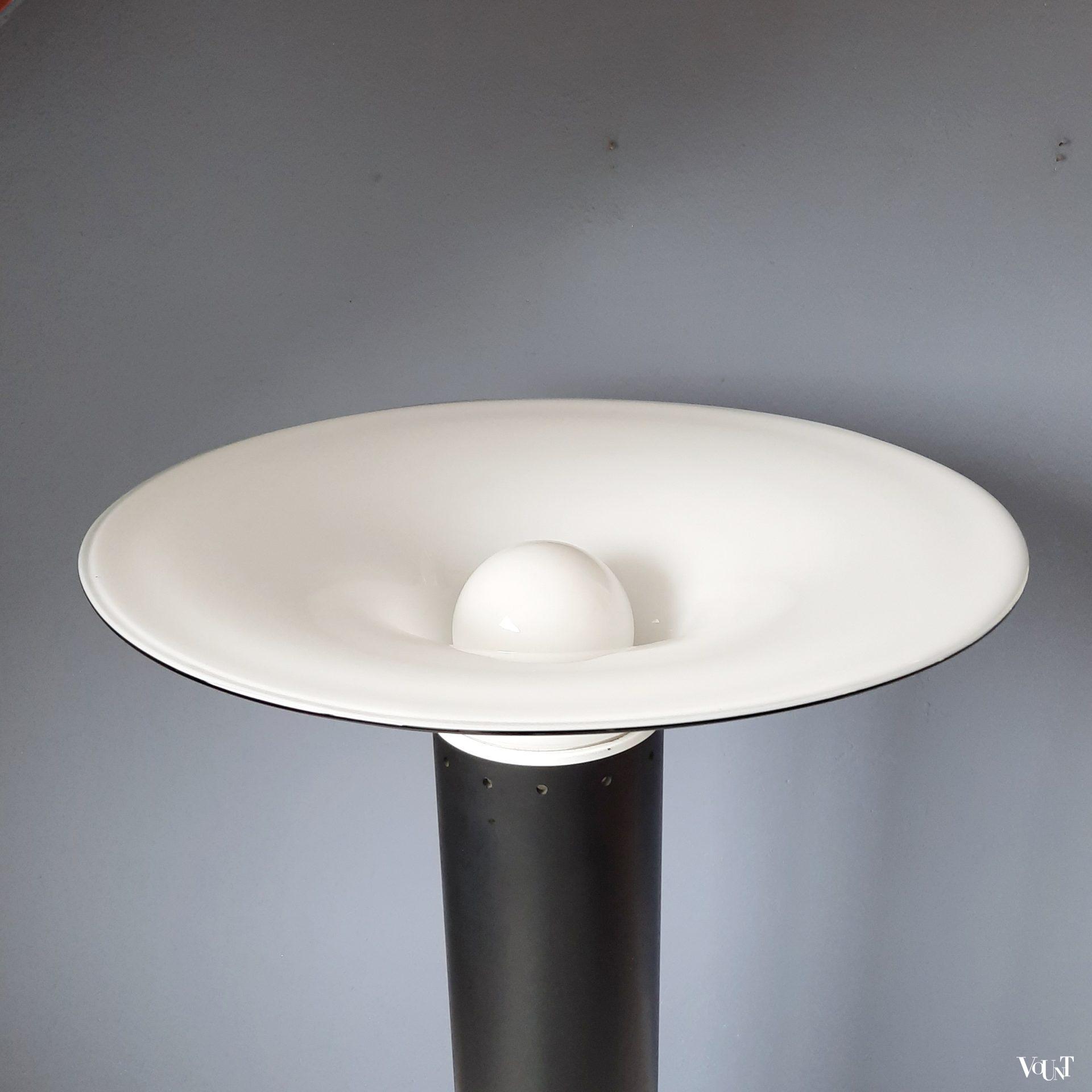 Vintage uplight / vloerlamp met glazen schaal, jaren '70