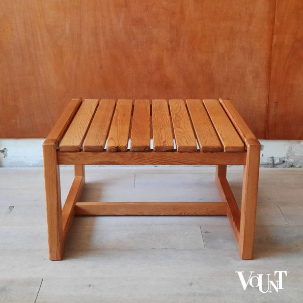 Safaristoel “Diana” met bijbehorend tafeltje, Karin Mobring voor Ikea, Zweden, jaren ‘70