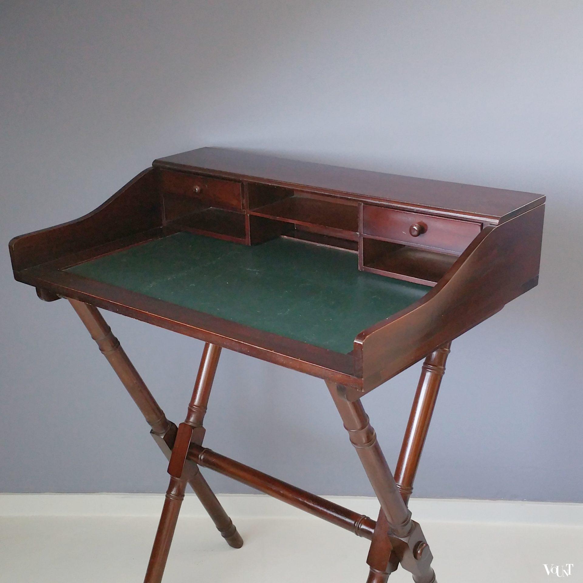 Vintage "campaign desk", jaren '70
