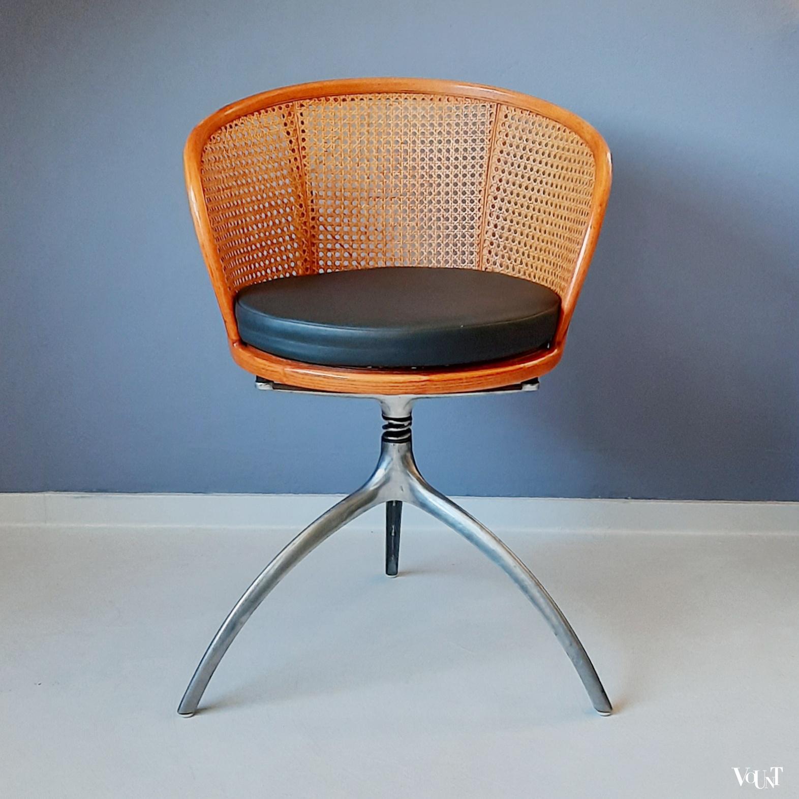 Draaistoel Young Lady, Paolo Rizzatto voor Alias, jaren '90