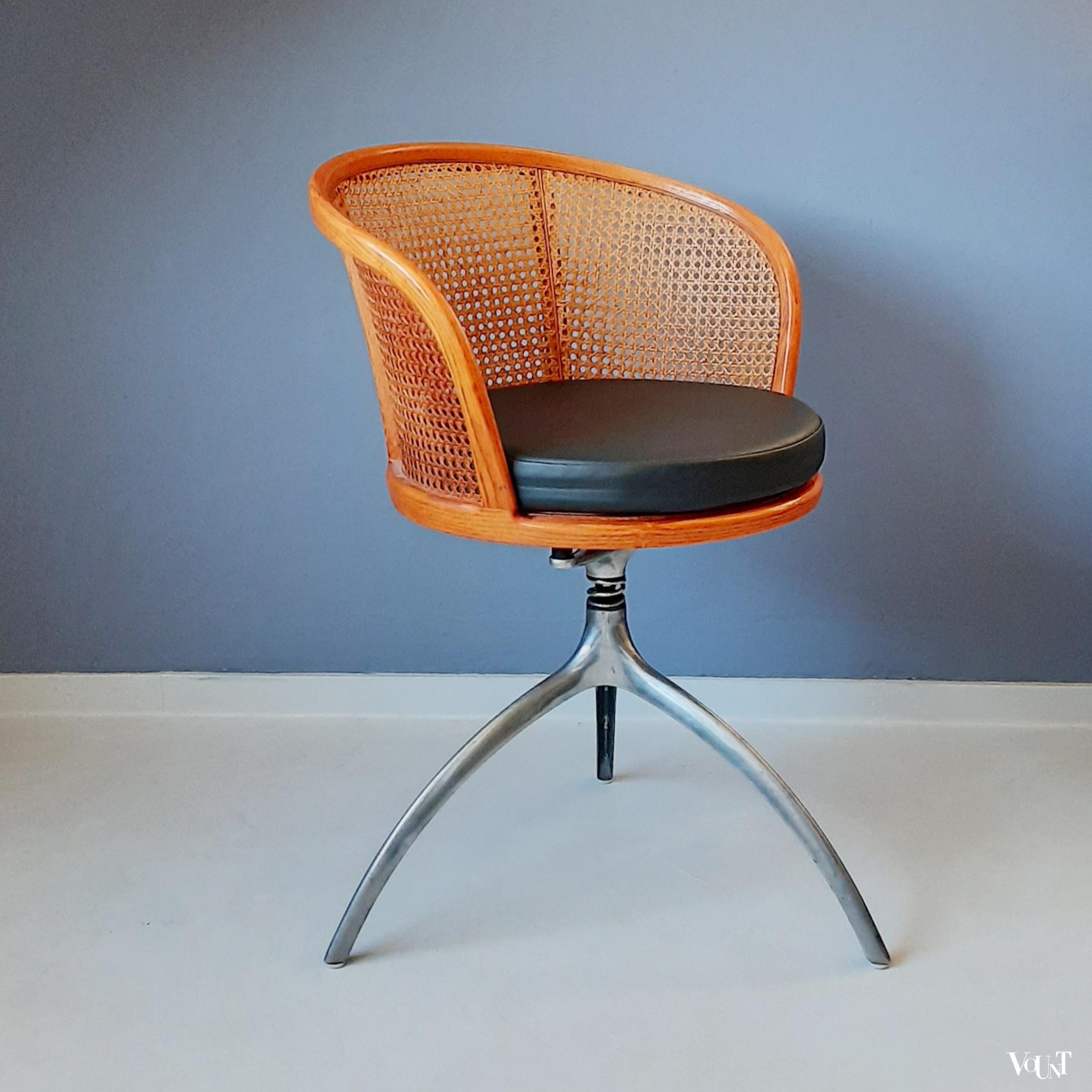 Draaistoel Young Lady, Paolo Rizzatto voor Alias, jaren '90