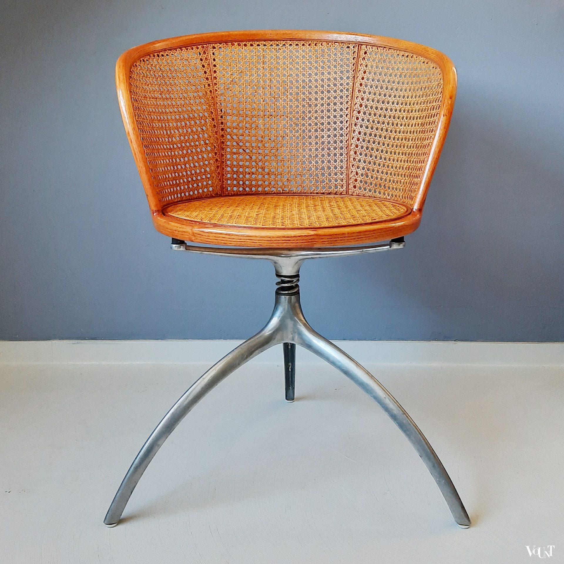 Draaistoel Young Lady, Paolo Rizzatto voor Alias, jaren '90