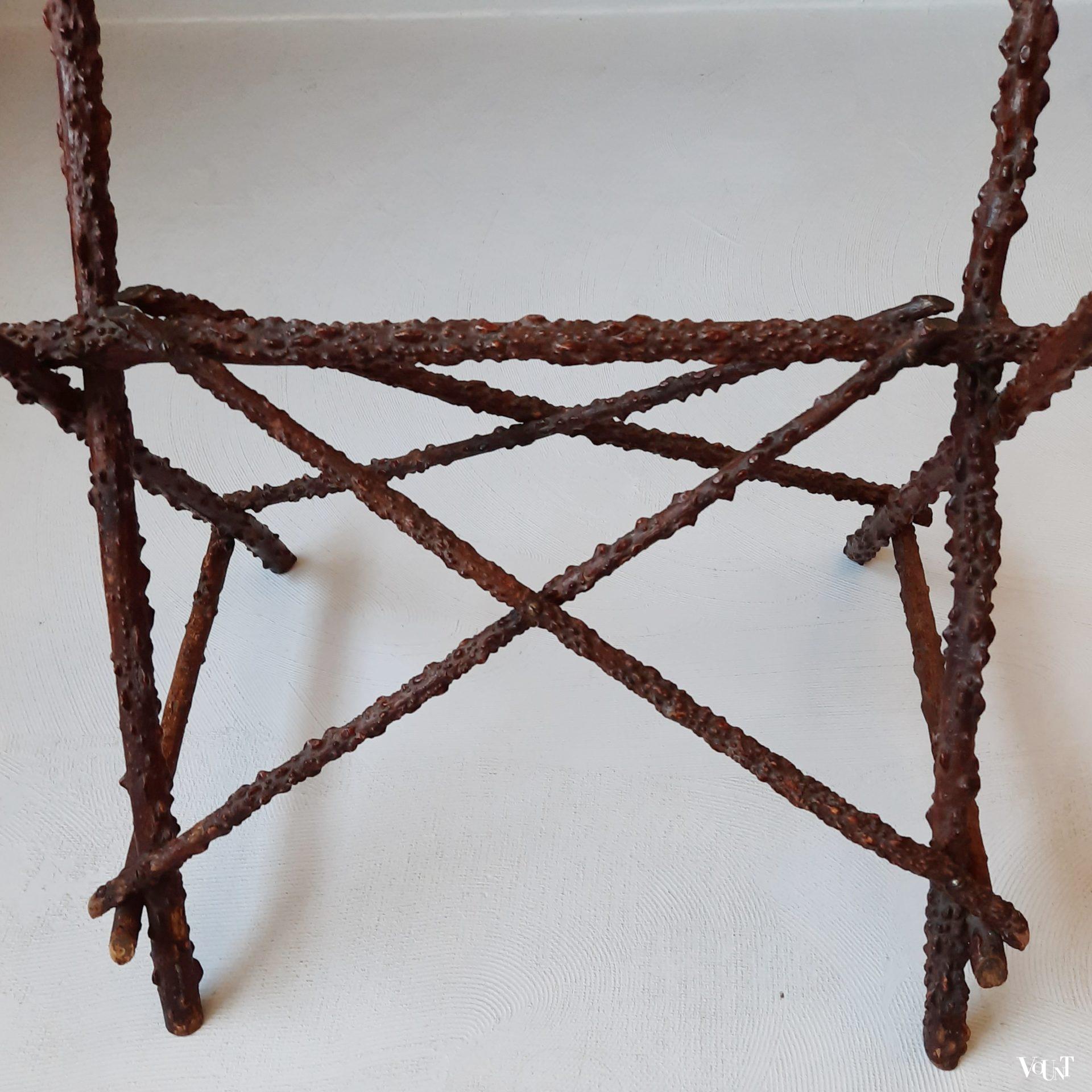 Antiek twijgentafeltje, eind 19e eeuw