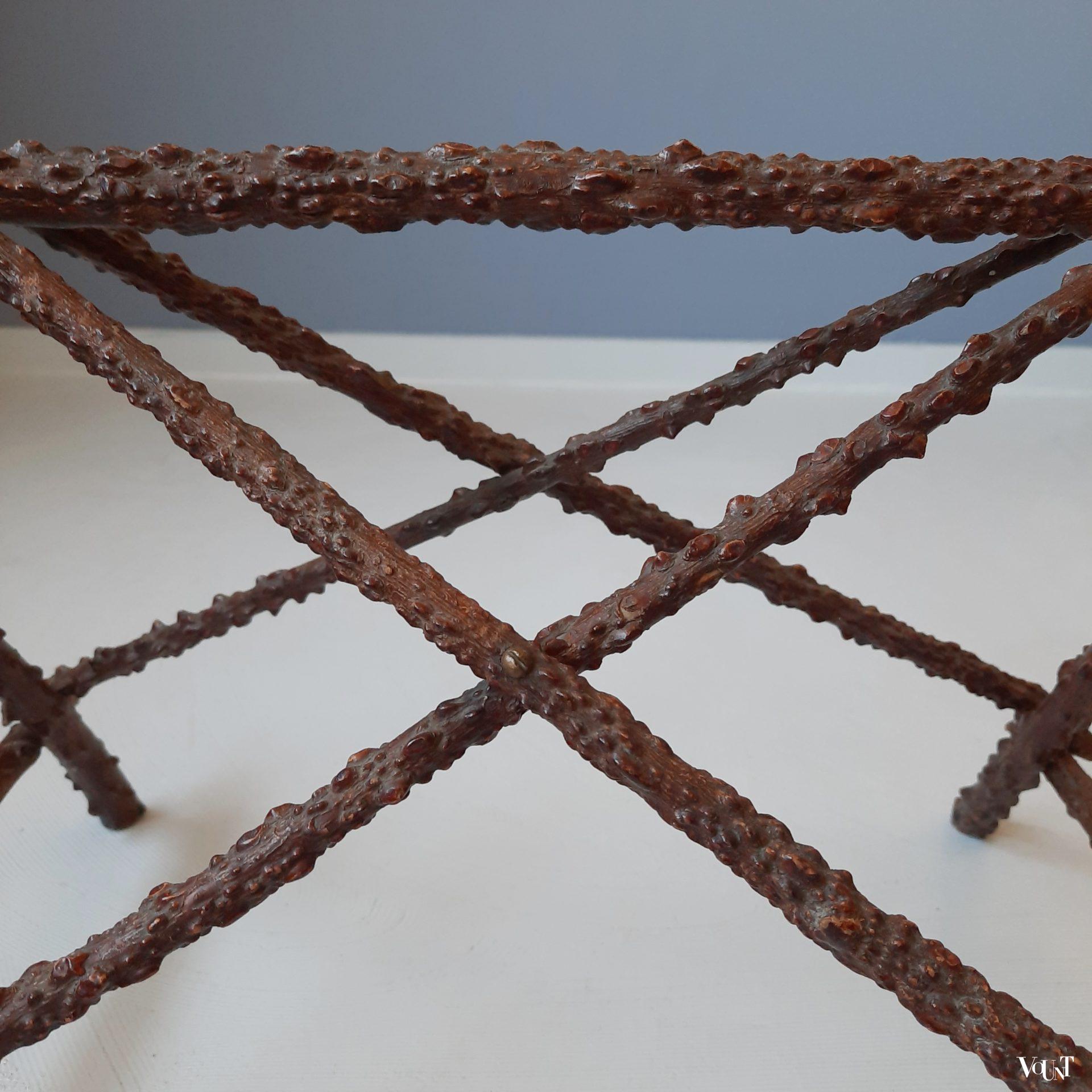 Antiek twijgentafeltje, eind 19e eeuw