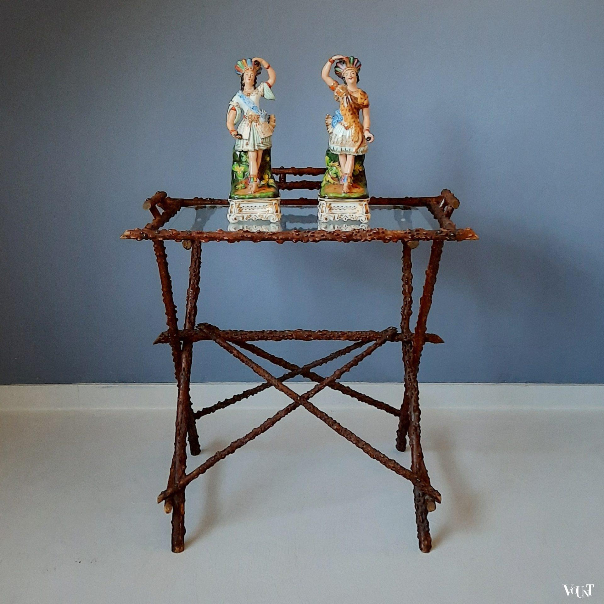 Antiek twijgentafeltje, eind 19e eeuw