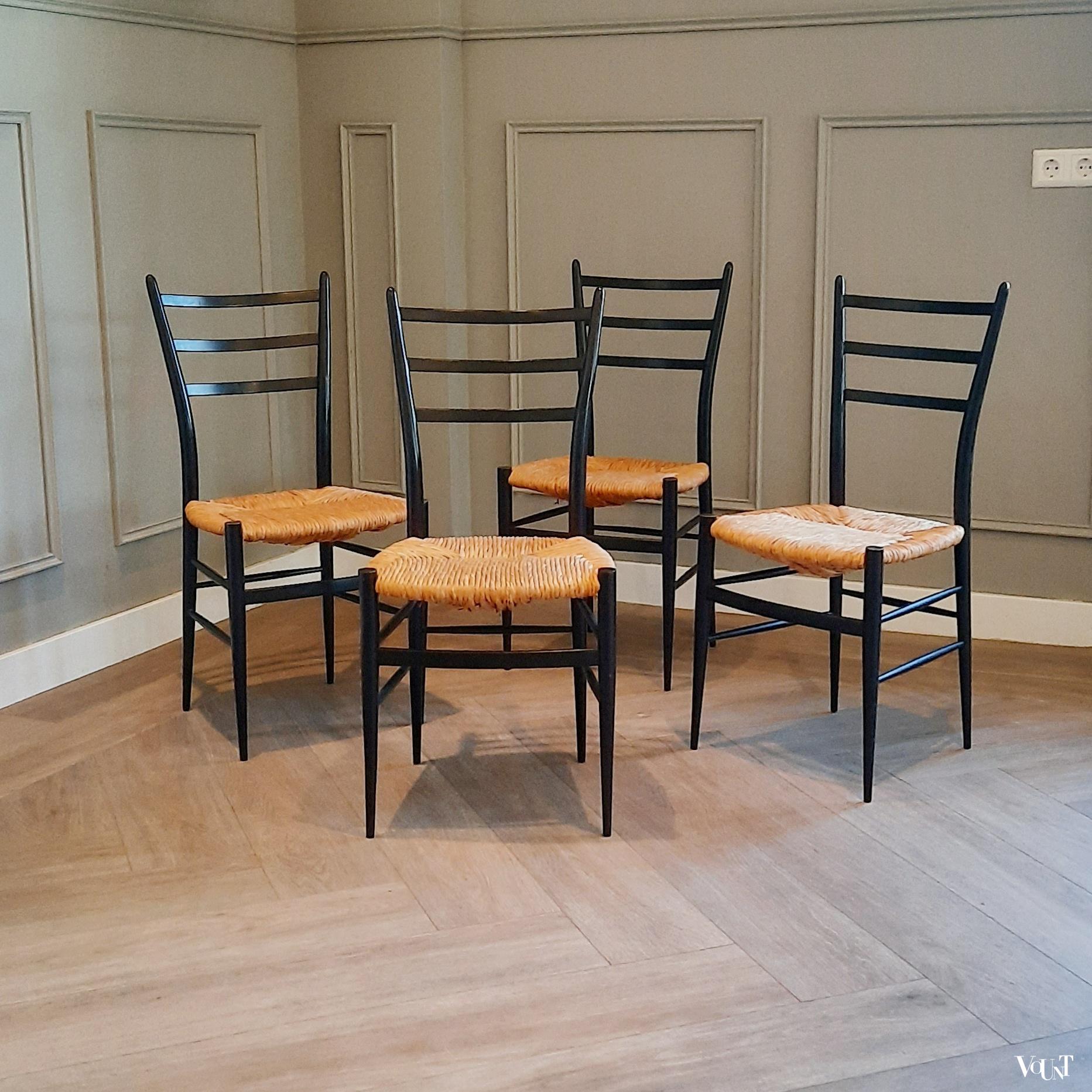 Set van 4 gemerkte Spinetto stoelen, Chiavari, Italië, jaren '50