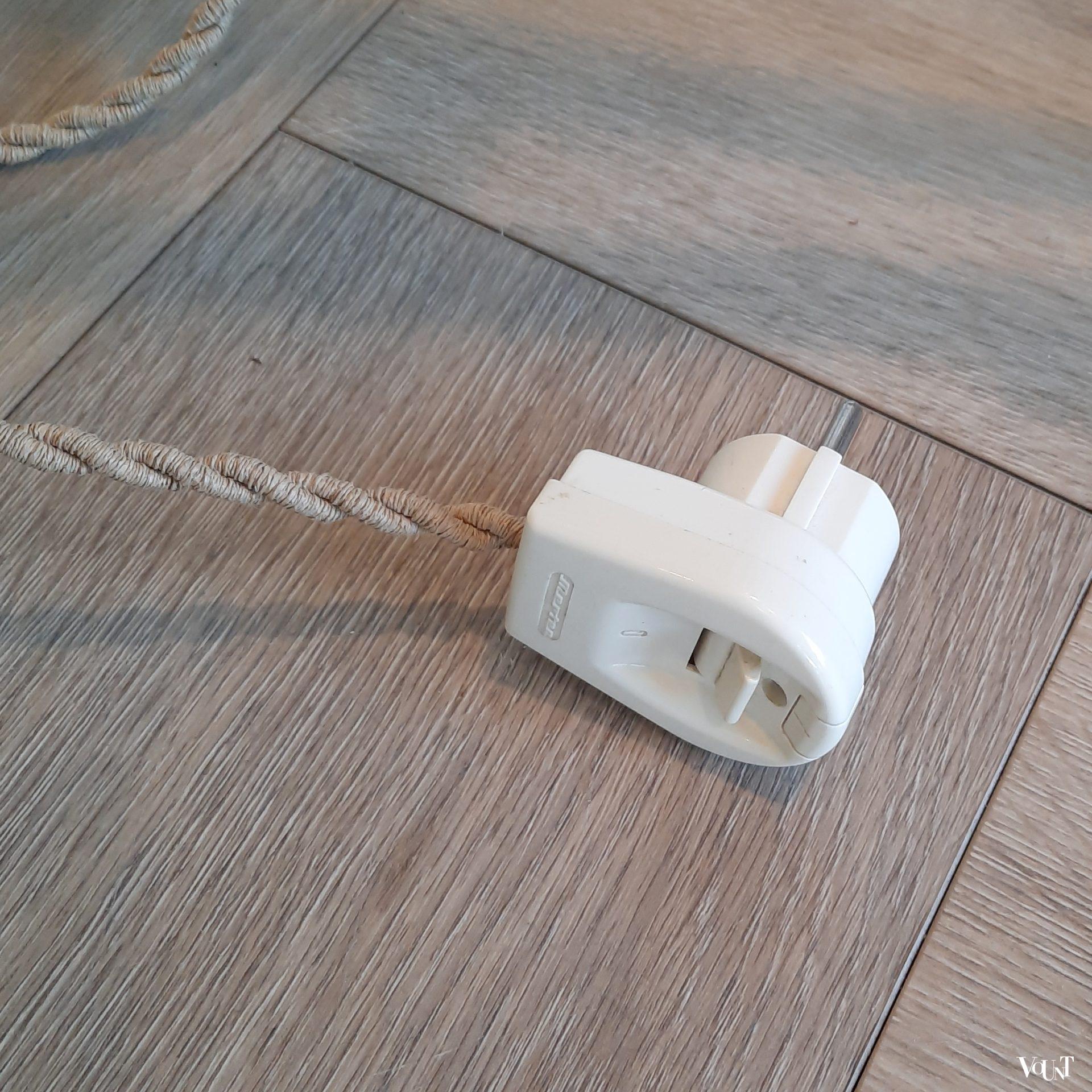 Statieflamp met kap van maisbladeren