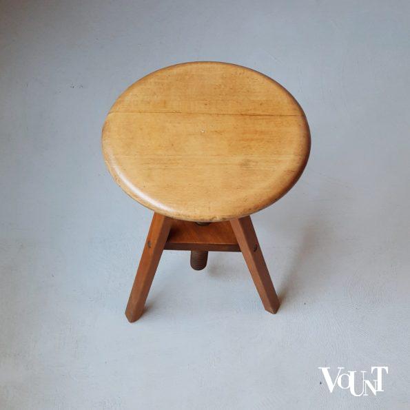 Vintage houten atelierkruk