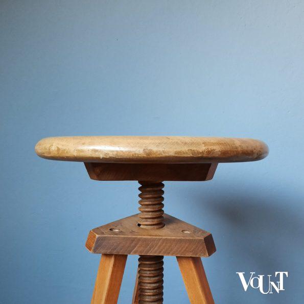 Vintage houten atelierkruk