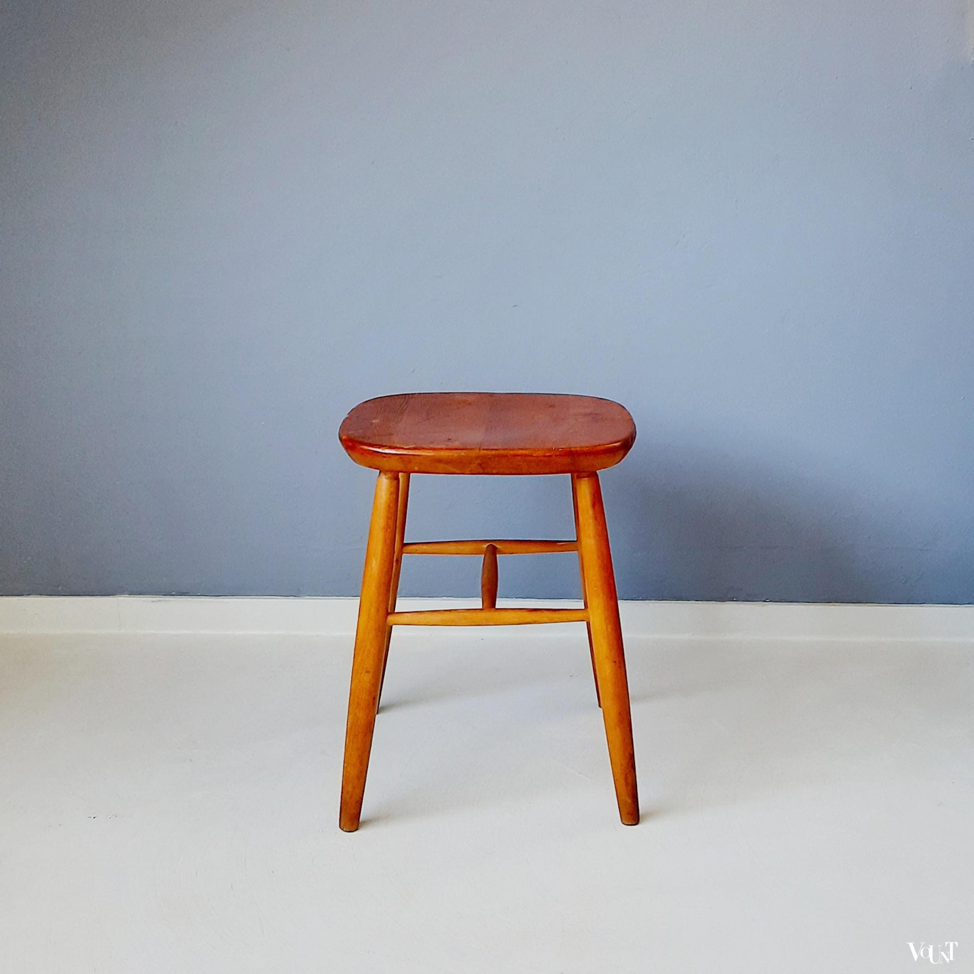 Vintage houten Scandinavische kruk, jaren '60