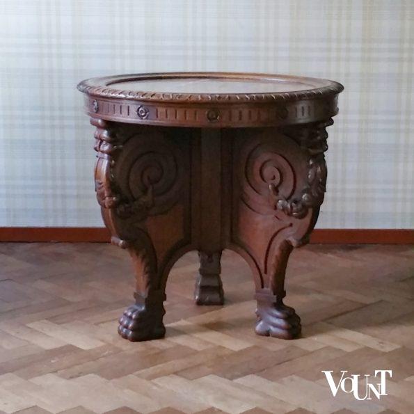 Antieke tafel met rood marmeren blad, 2e helft 19e eeuw
