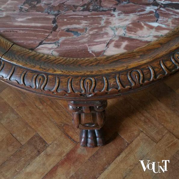 Antieke tafel met rood marmeren blad, 2e helft 19e eeuw