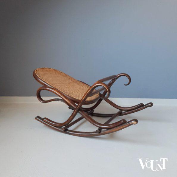 Vintage bentwood en rotan voetensteun