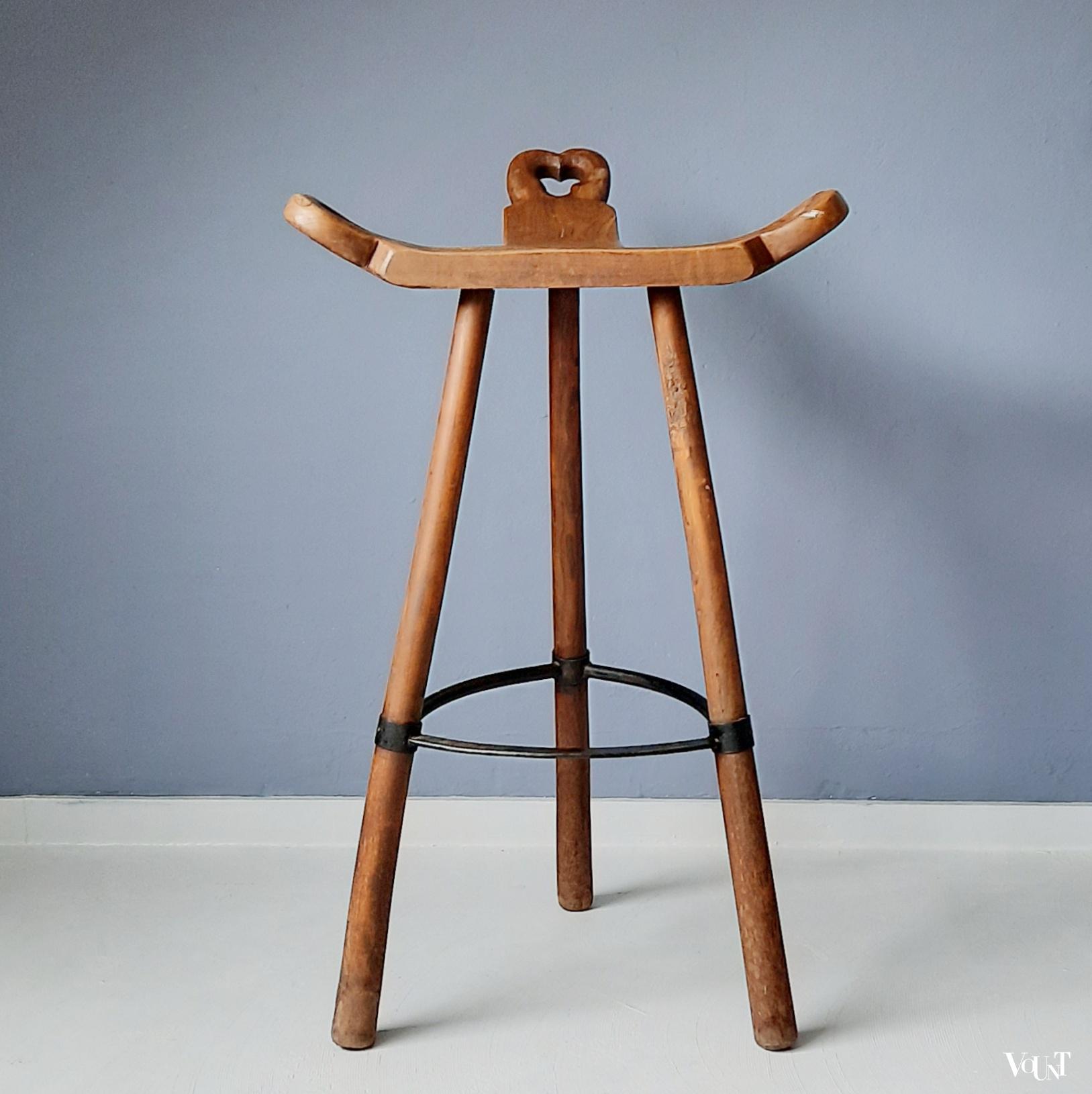 Set van 3 houten Spaanse barkrukken, jaren '60