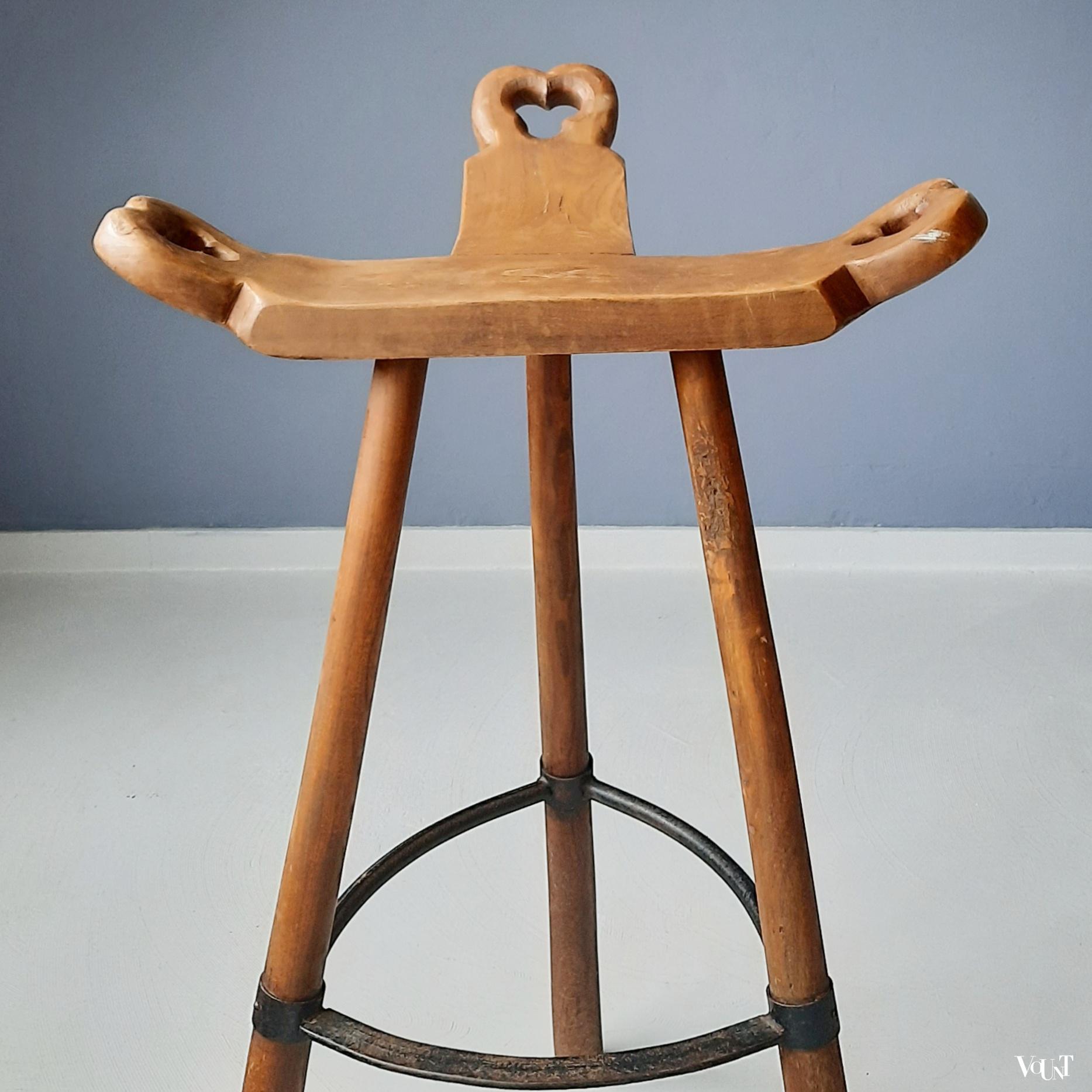 Set van 3 houten Spaanse barkrukken, jaren '60