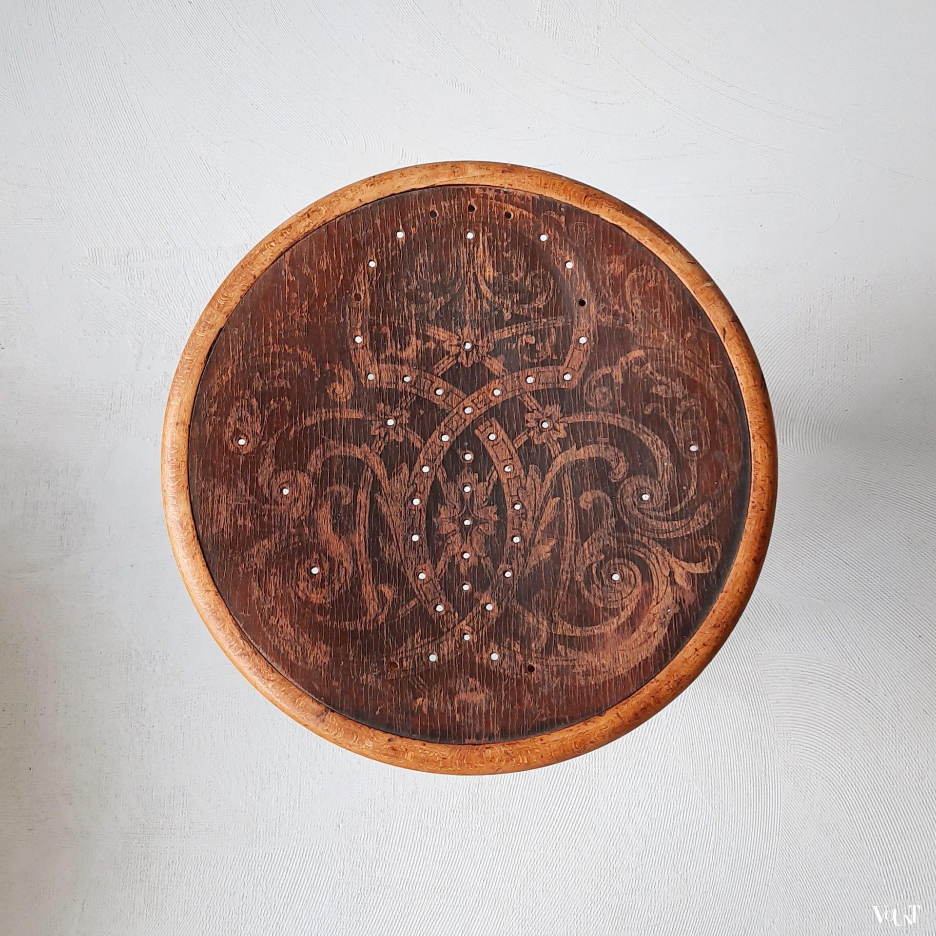 Bentwood kruk Jacob & Josef Kohn, rond 1910