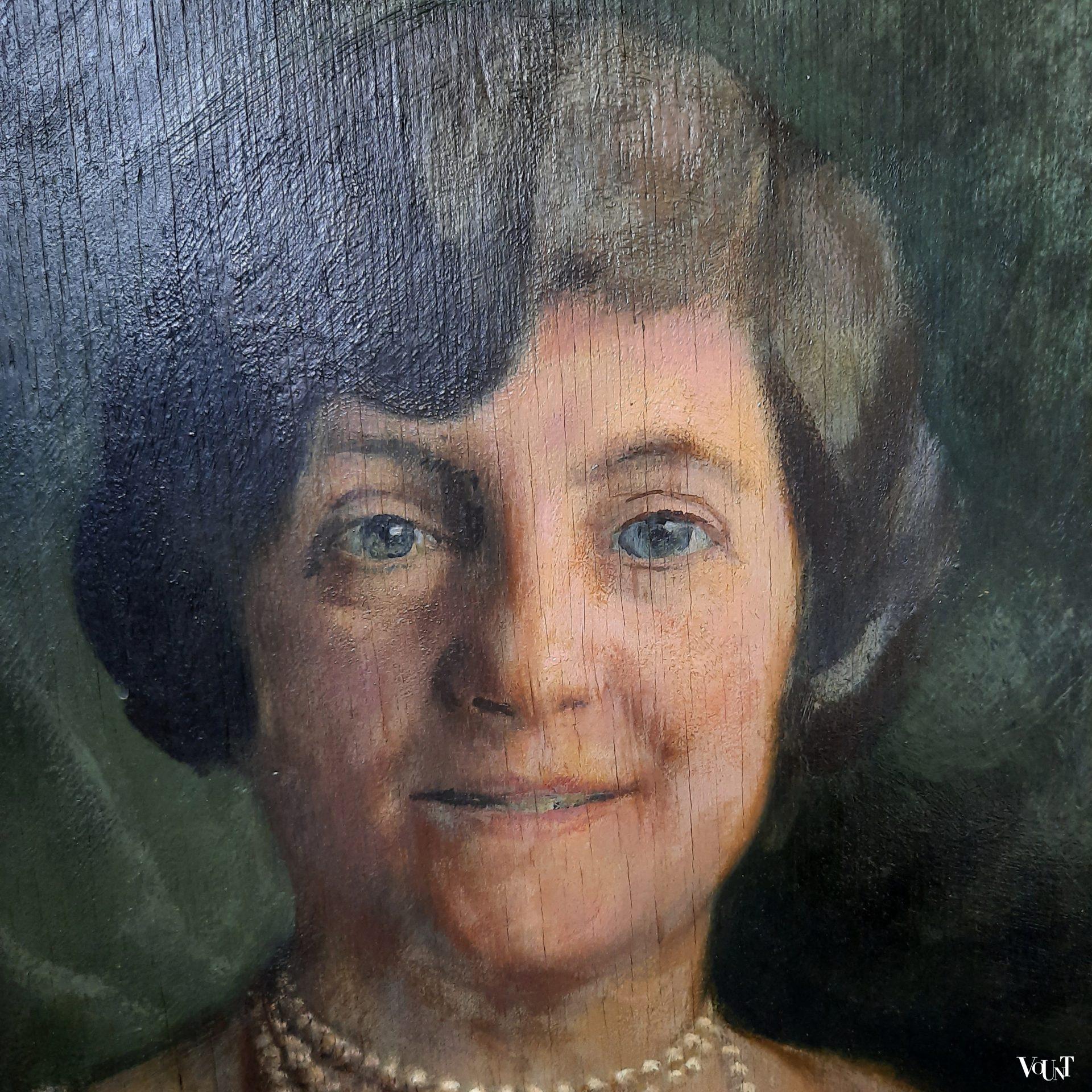 "Portrait of a Lady", 1932