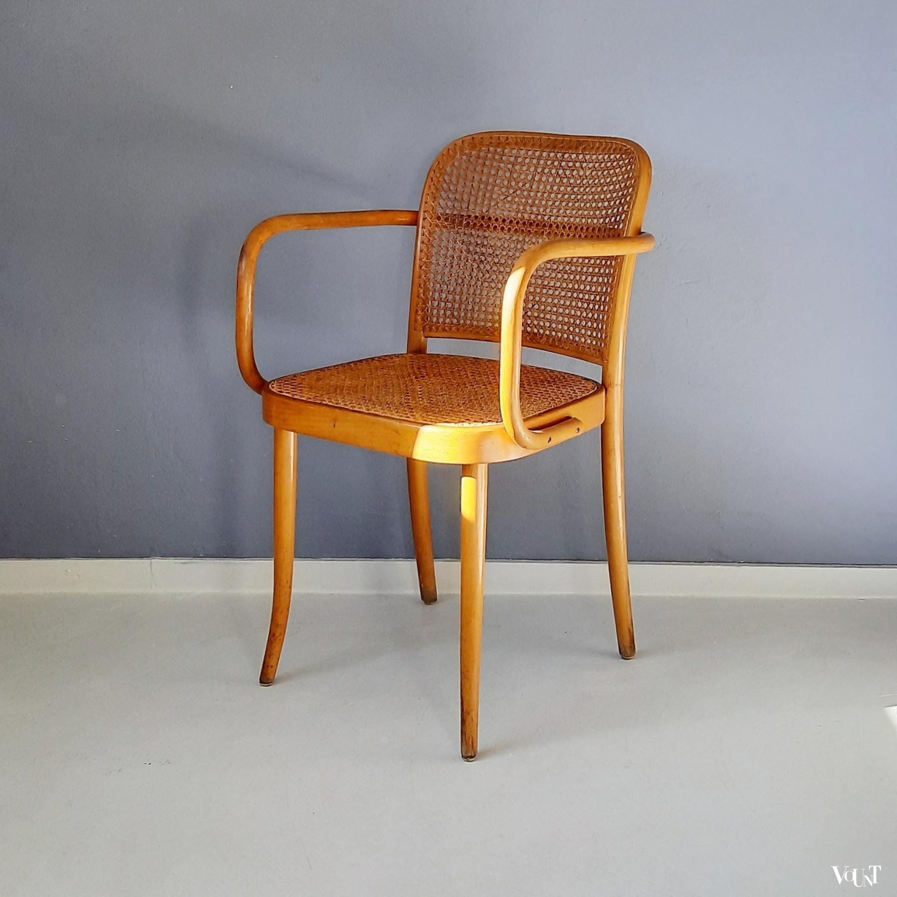 Praag of 811 stoel, Ligna, jaren '60