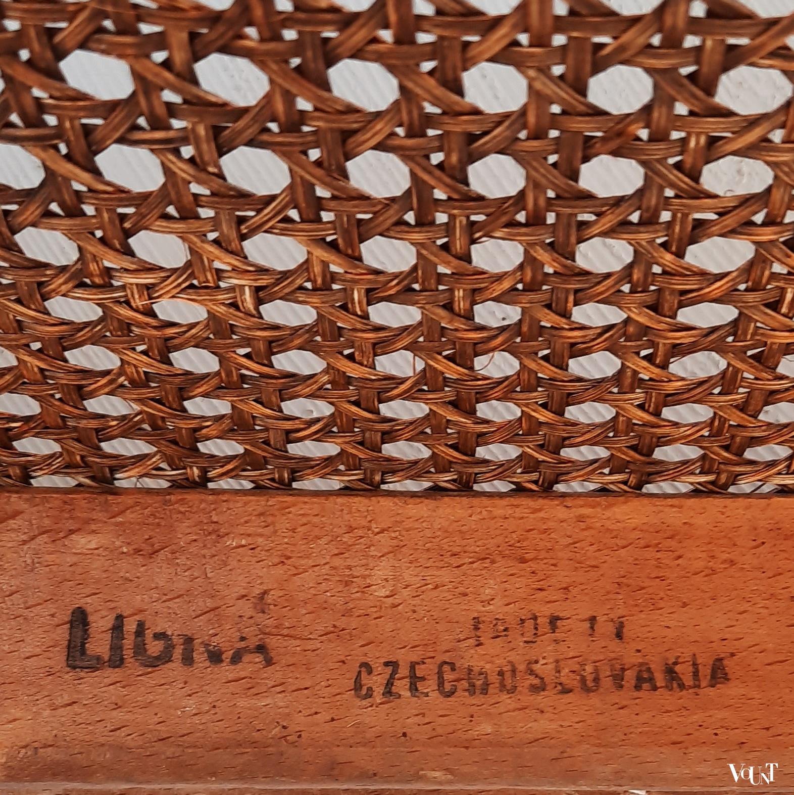 Praag of 811 stoel, Ligna, jaren '60