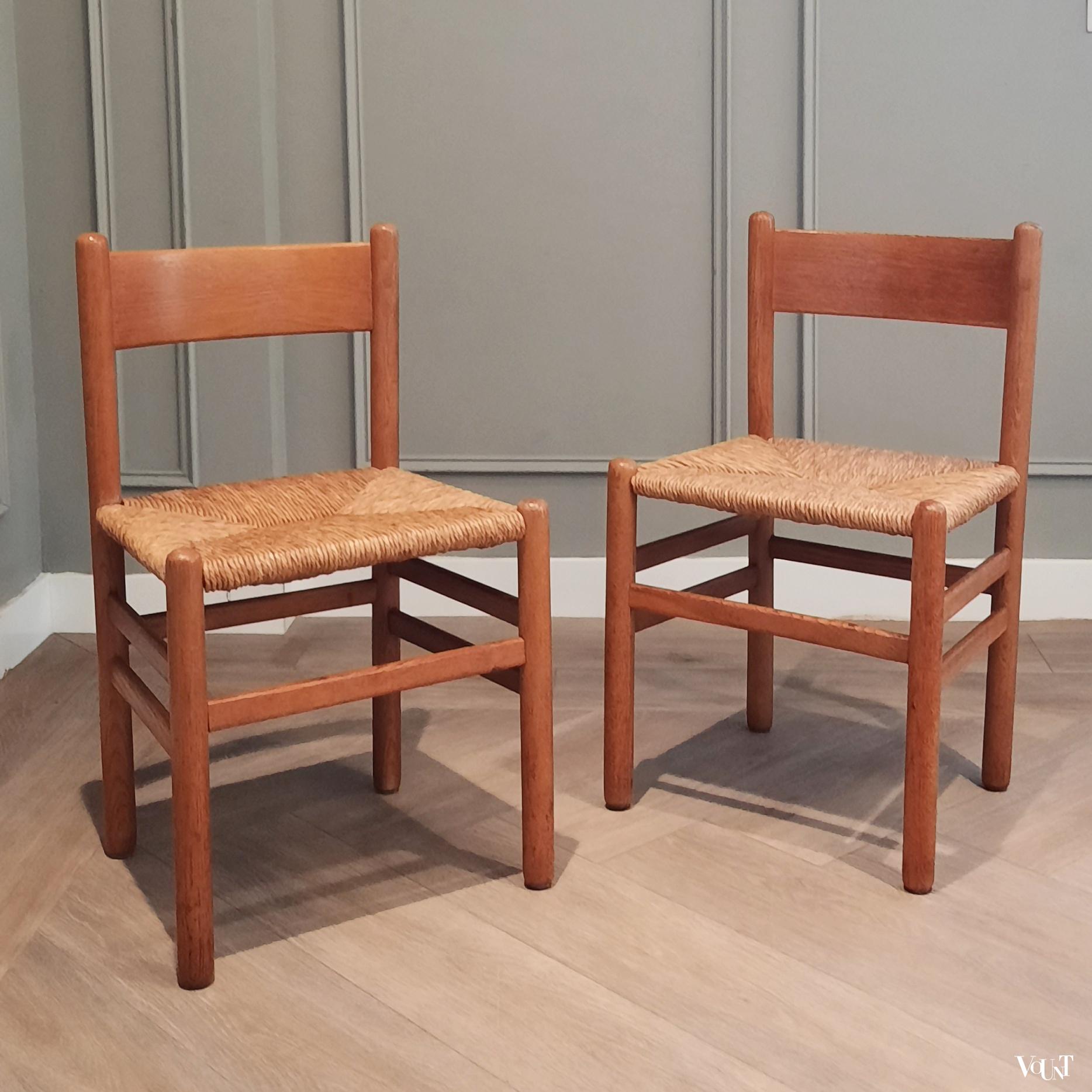 Set van 2 eettafelstoelen met biezen zitting, J.W. van Heuvel voor Ad Vorm, jaren '60