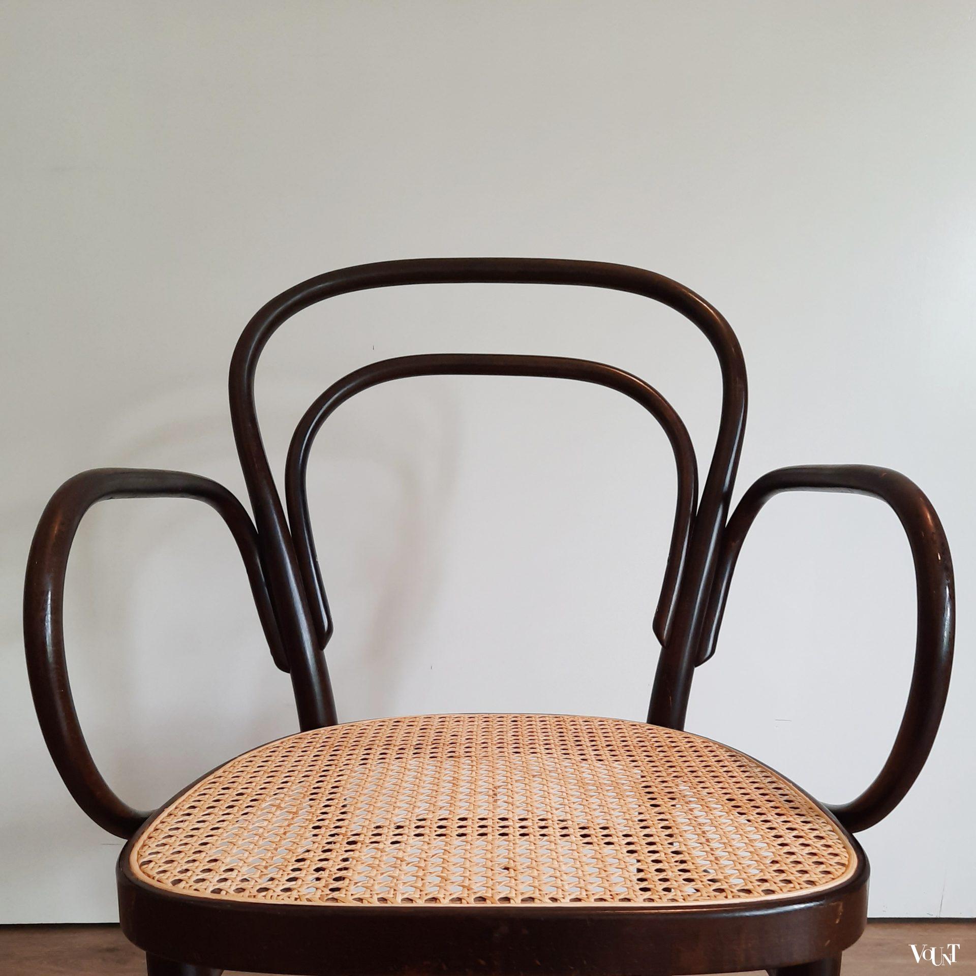 Set van 4 Thonet-stoelen nr. 214, jaren '70