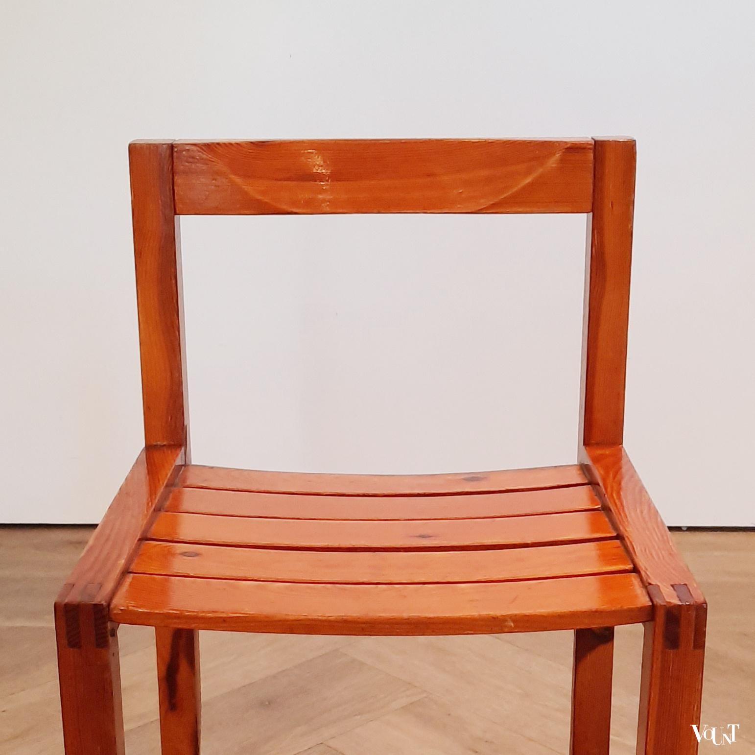 Set van 4 grenen eetkamerstoelen, jaren '70